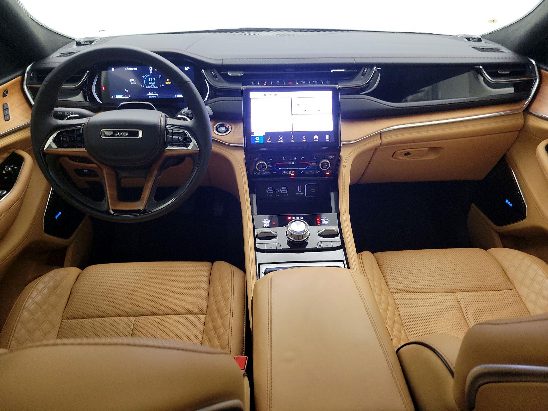 Thumbnail: 2025 Jeep Grand Cherokee - 9