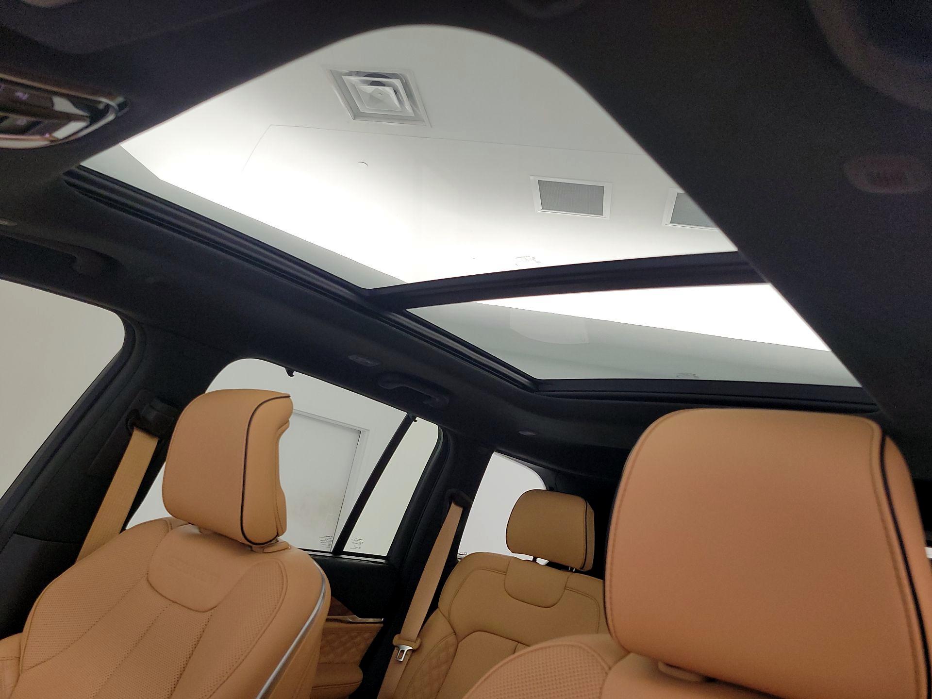 Thumbnail: 2025 Jeep Grand Cherokee - 20