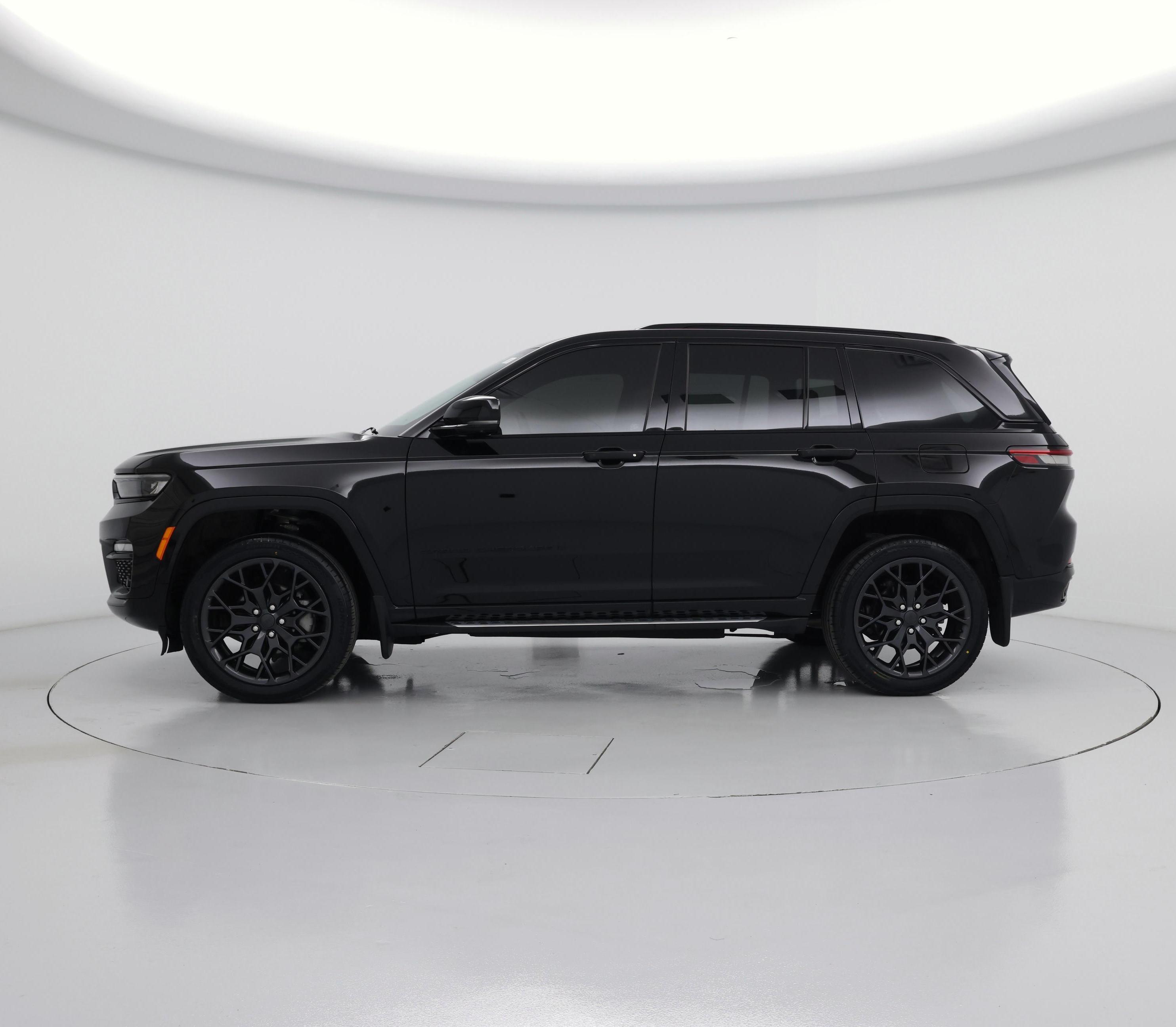 Thumbnail: 2025 Jeep Grand Cherokee - 3