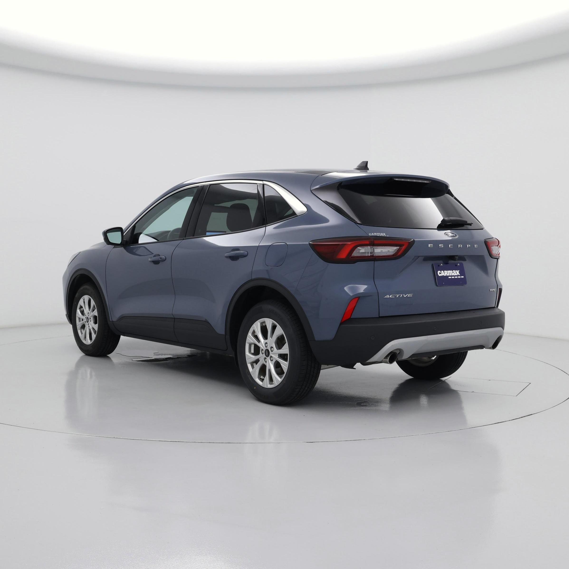 Thumbnail: 2023 Ford Escape - 2