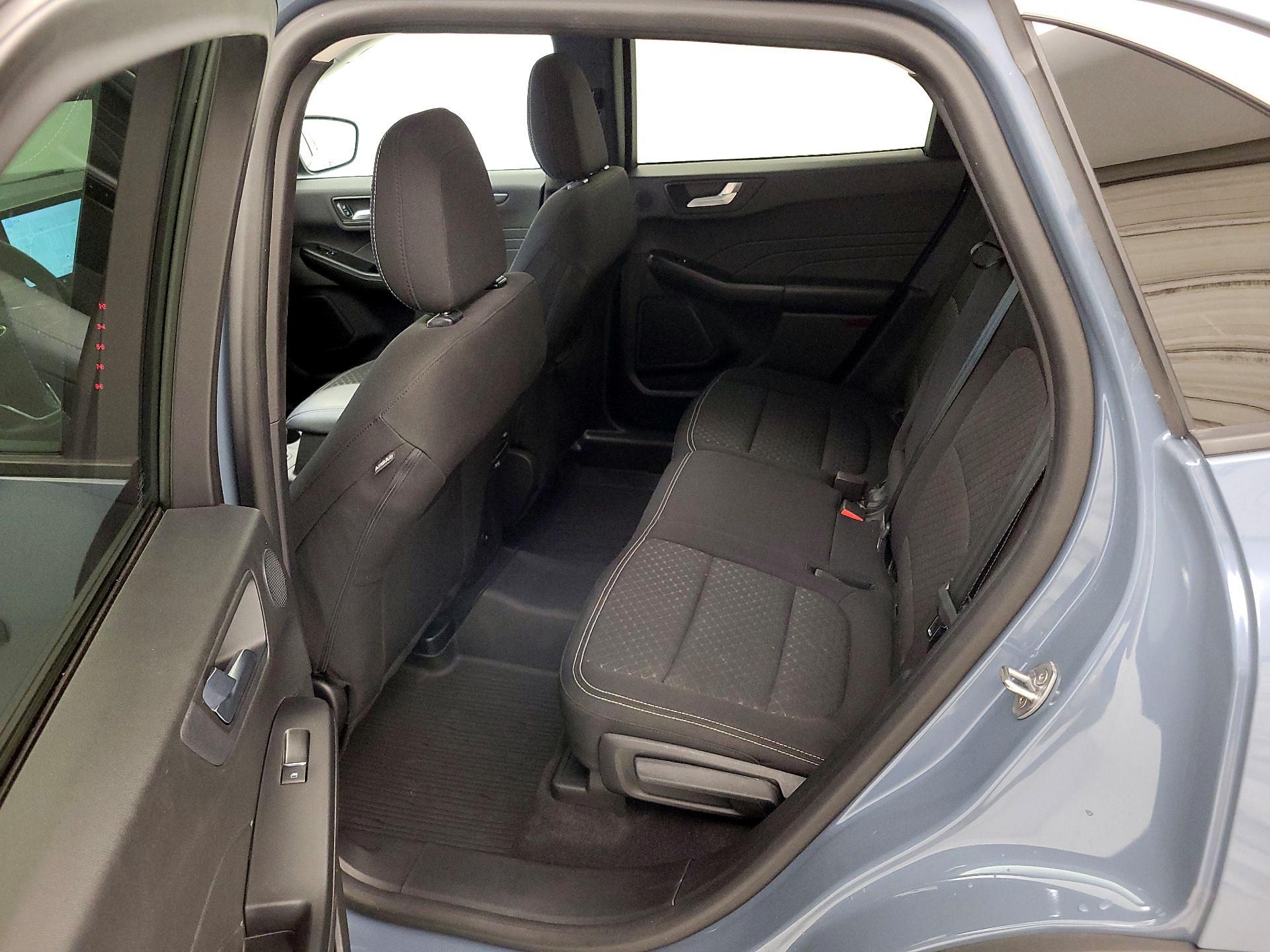 Thumbnail: 2023 Ford Escape - 20