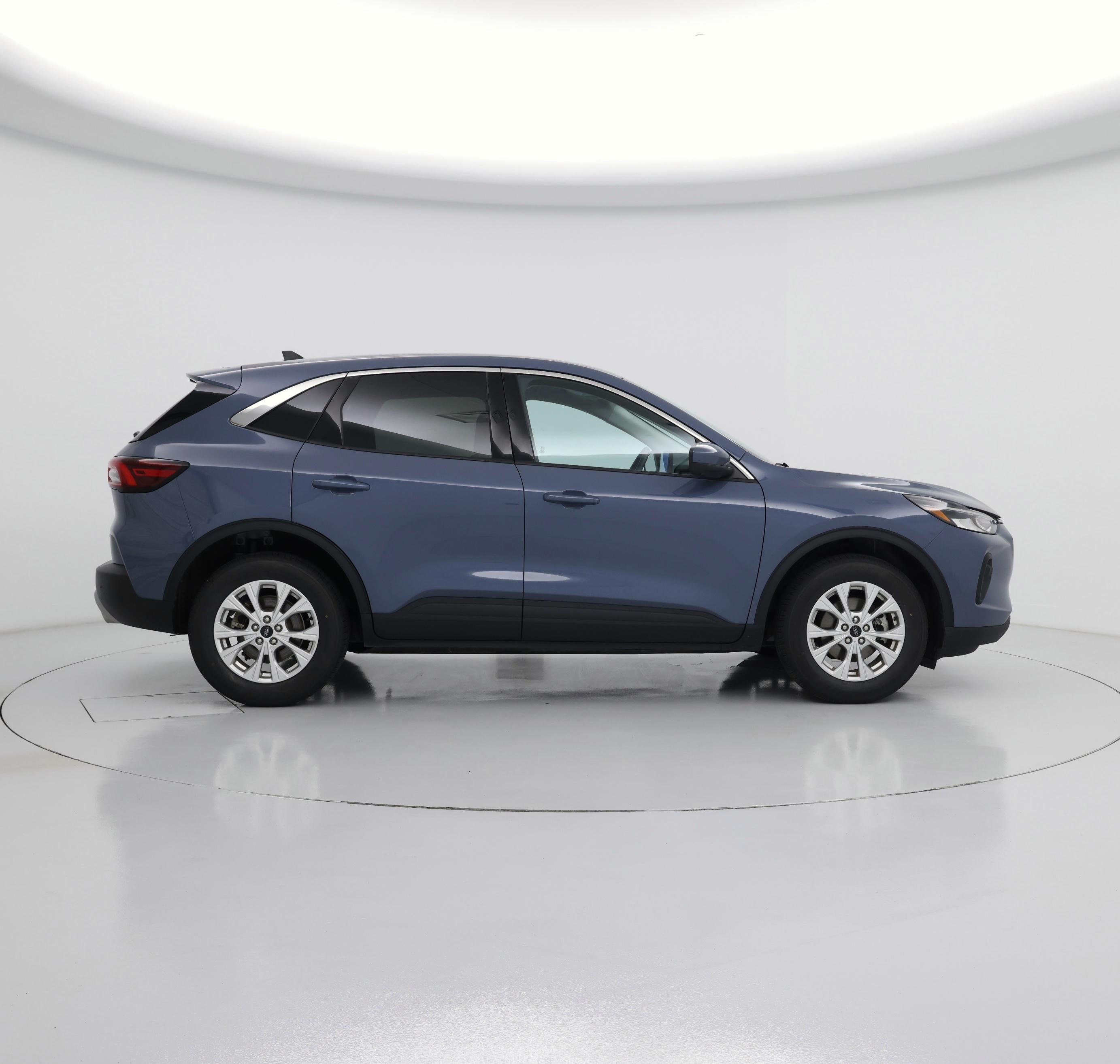 Thumbnail: 2023 Ford Escape - 7