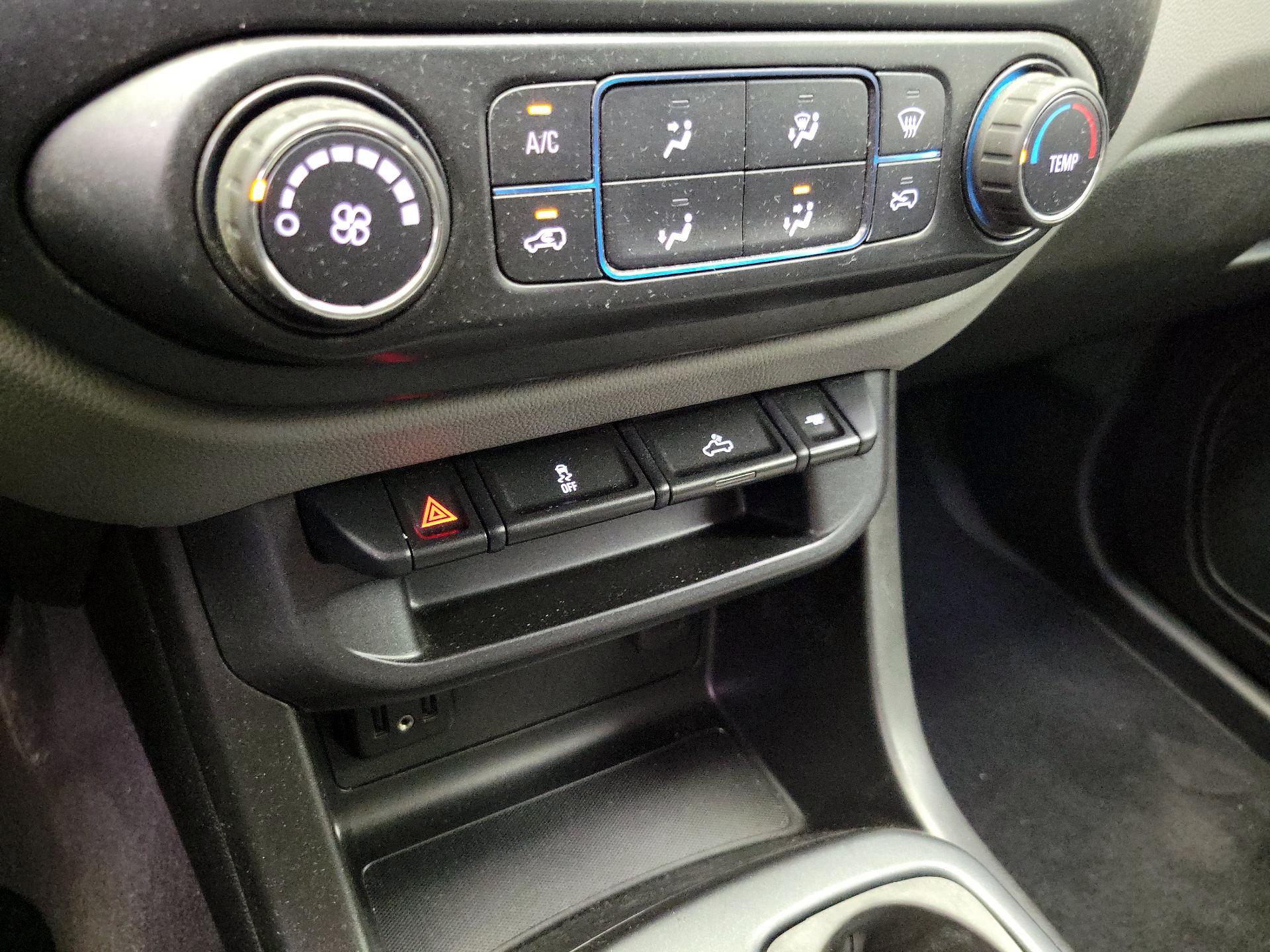 Thumbnail: 2020 Chevrolet Colorado - 16