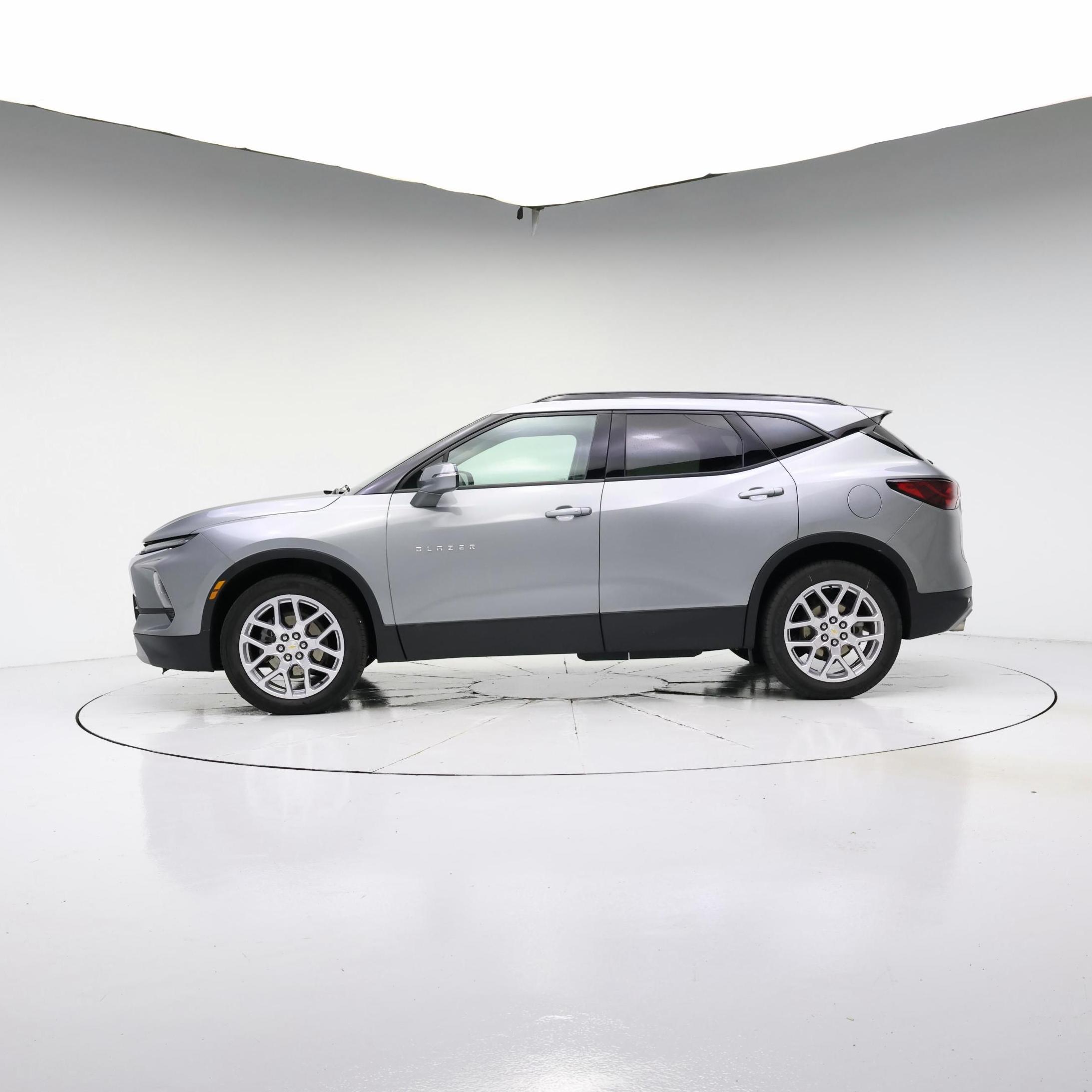 Thumbnail: 2024 Chevrolet Blazer - 3