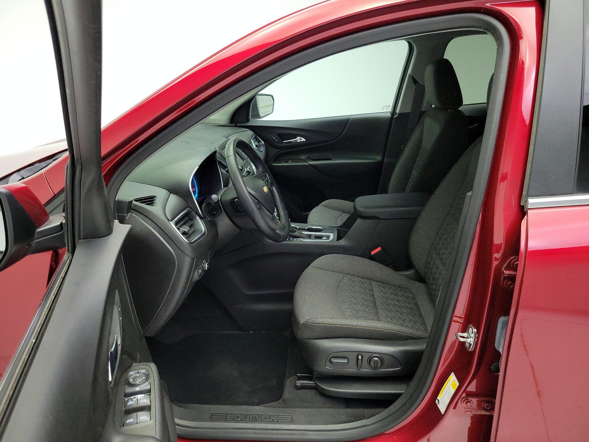 Thumbnail: 2023 Chevrolet Equinox - 11