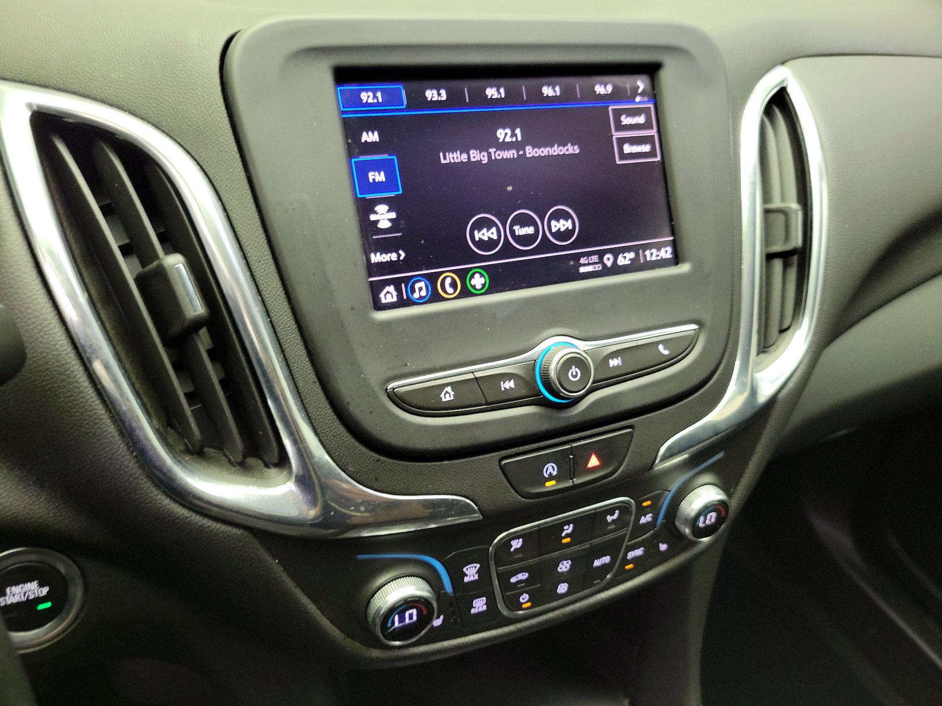 Thumbnail: 2023 Chevrolet Equinox - 16
