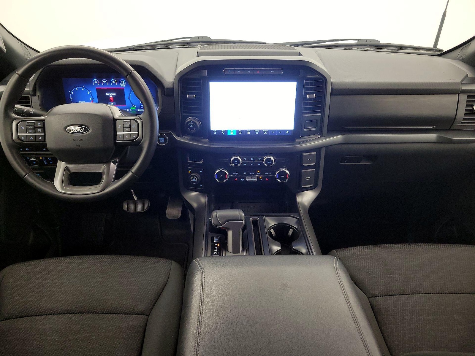 Photo 10