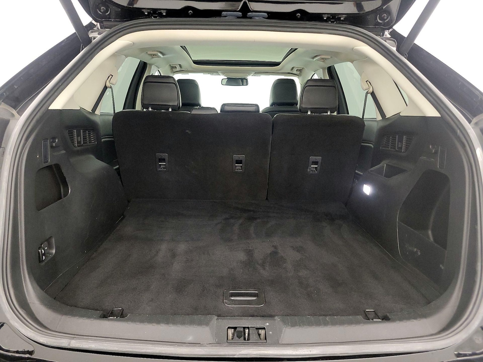 2023 Ford Edge SEL - Photo 22