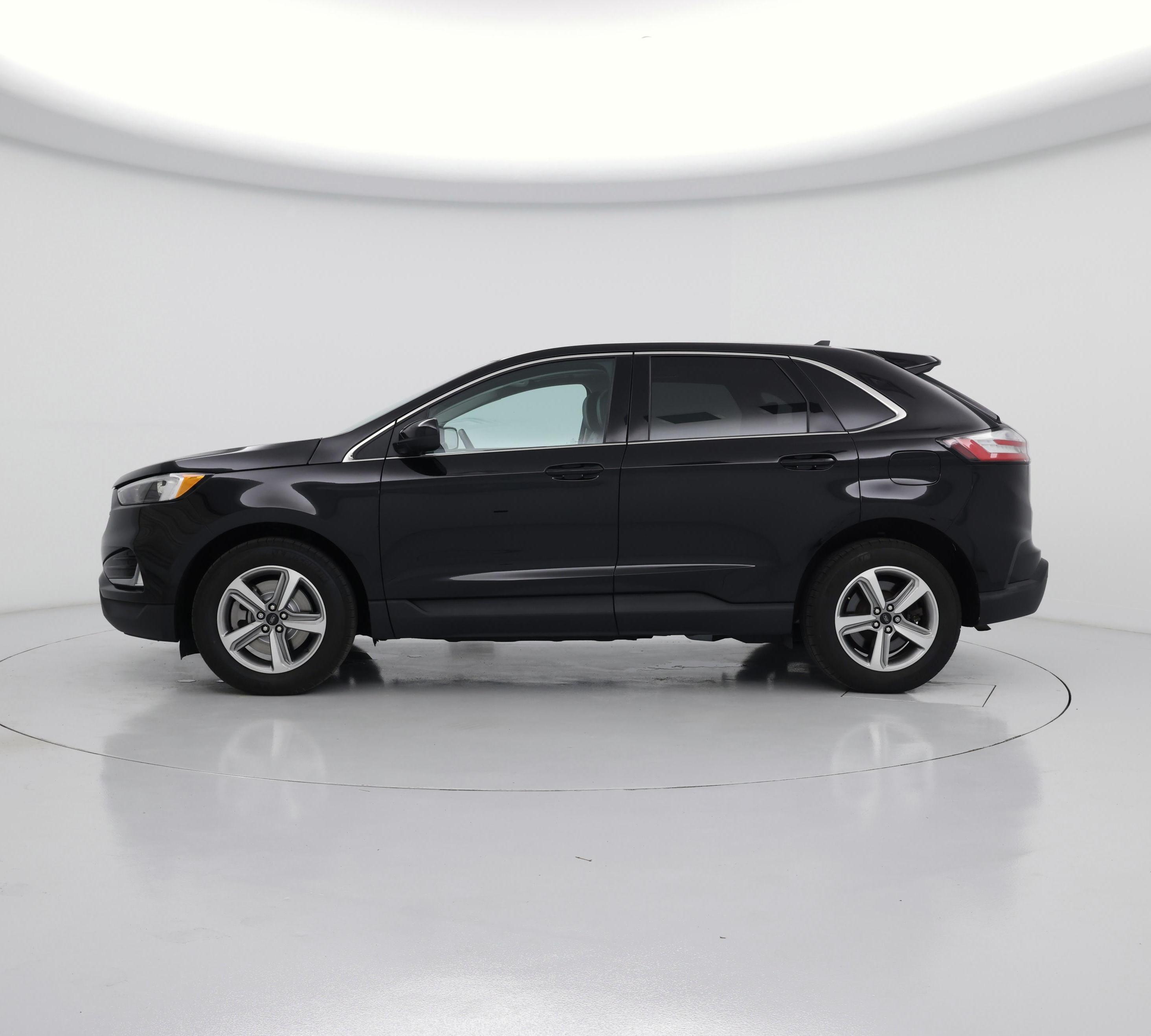 Thumbnail: 2023 Ford Edge - 3