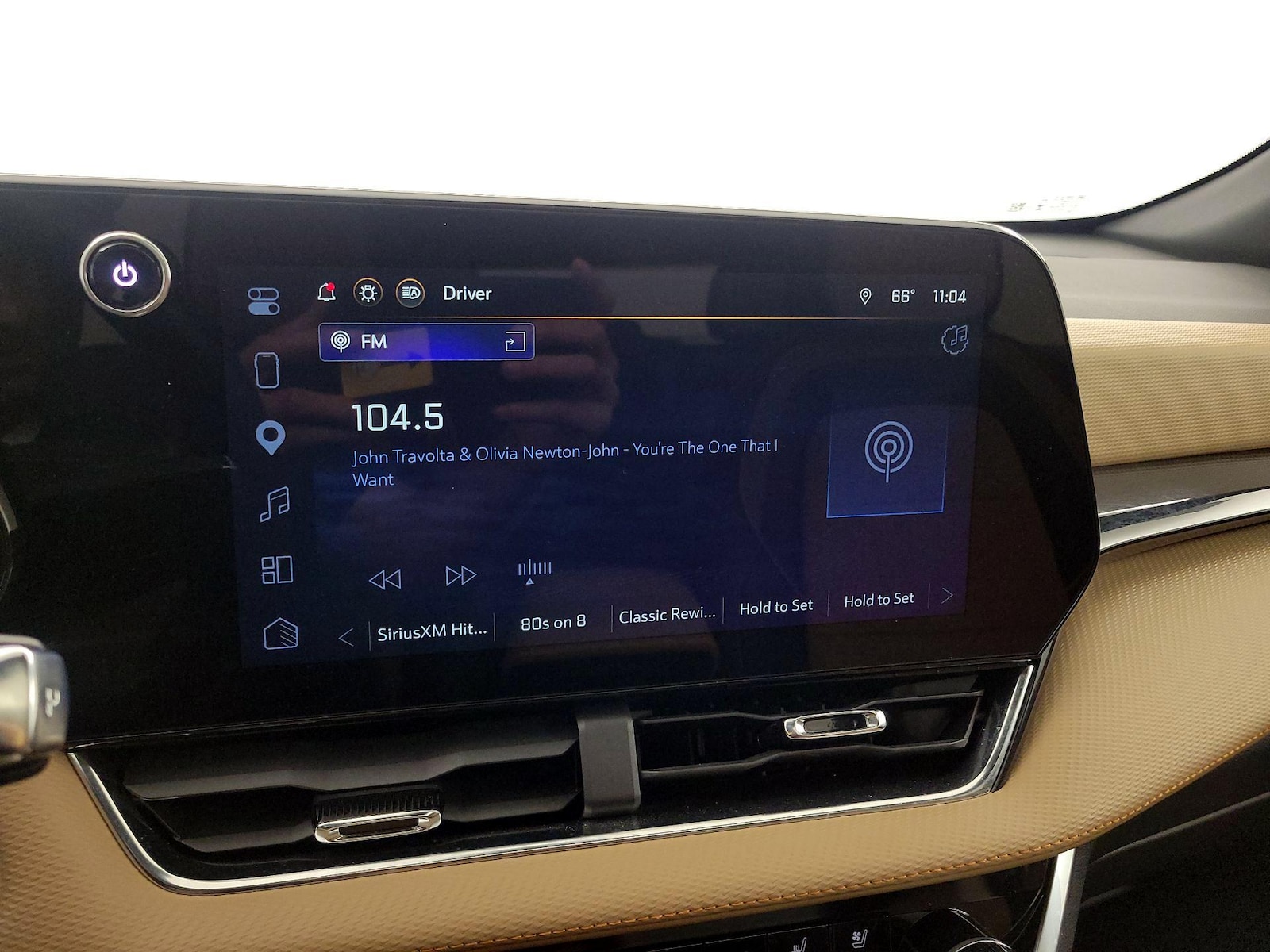 2025 Chevrolet Equinox ACTIV - Photo 16