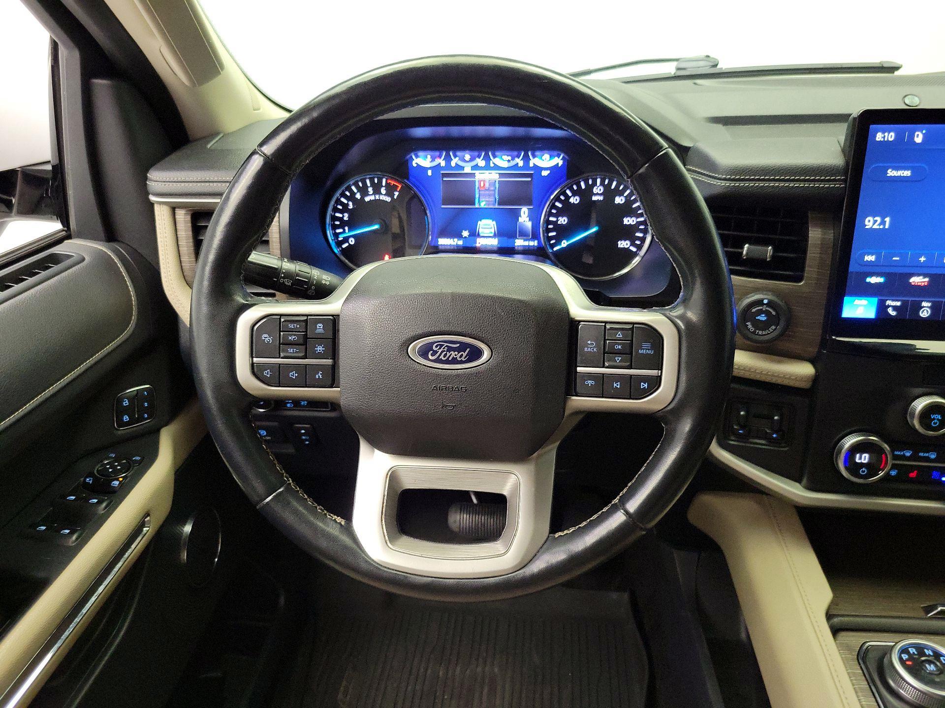 Thumbnail: 2023 Ford Expedition - 10