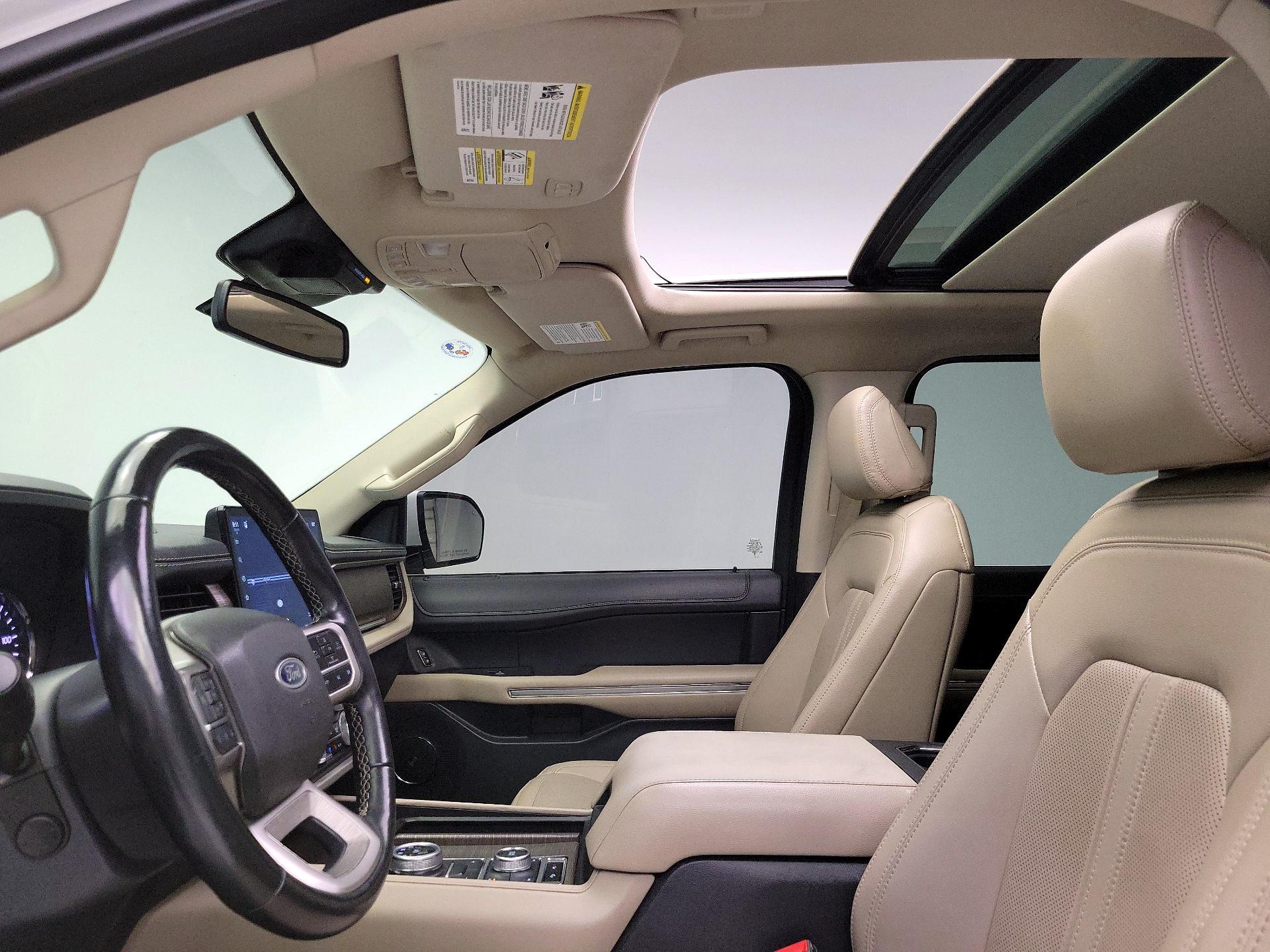 Thumbnail: 2023 Ford Expedition - 20