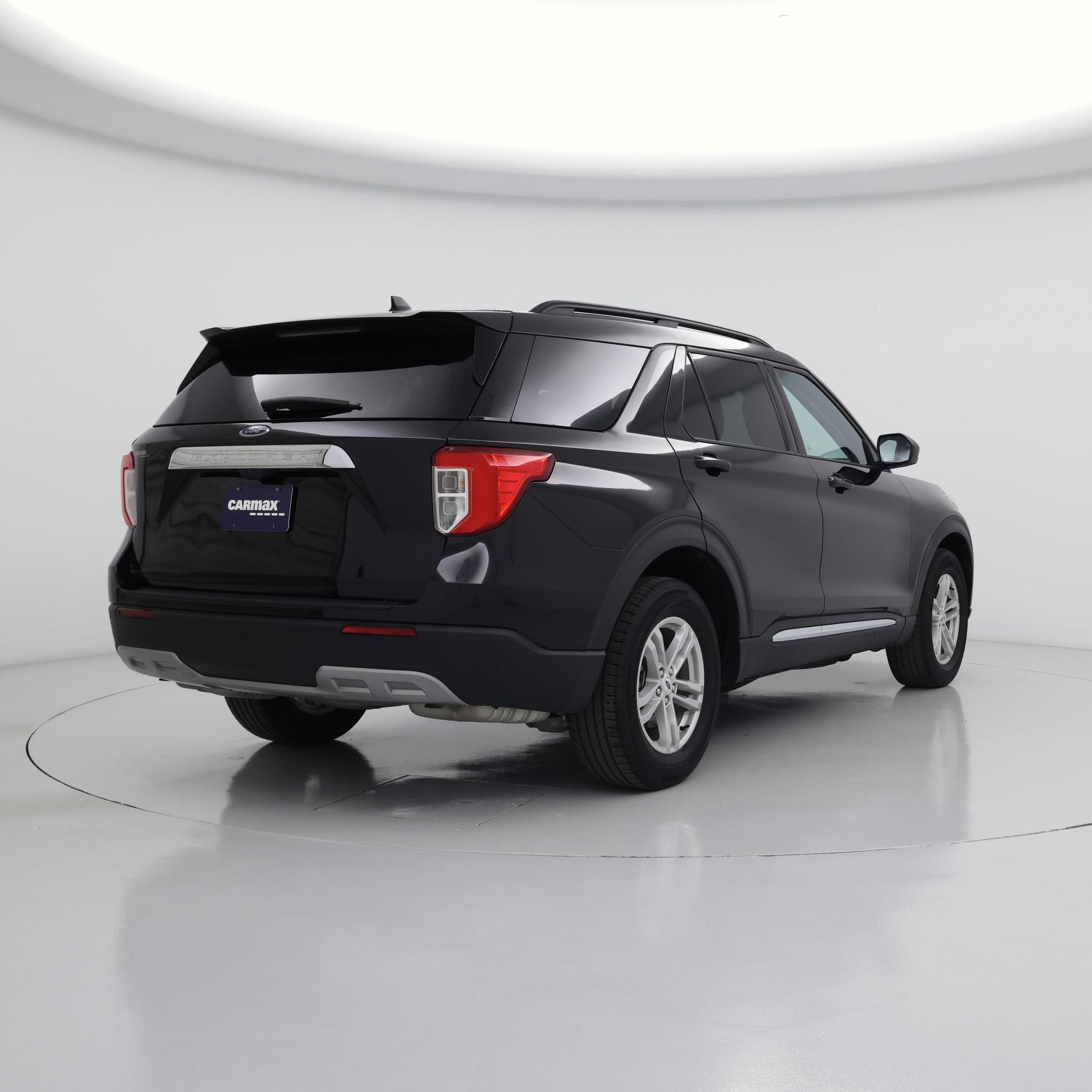 Thumbnail: 2024 Ford Explorer - 8