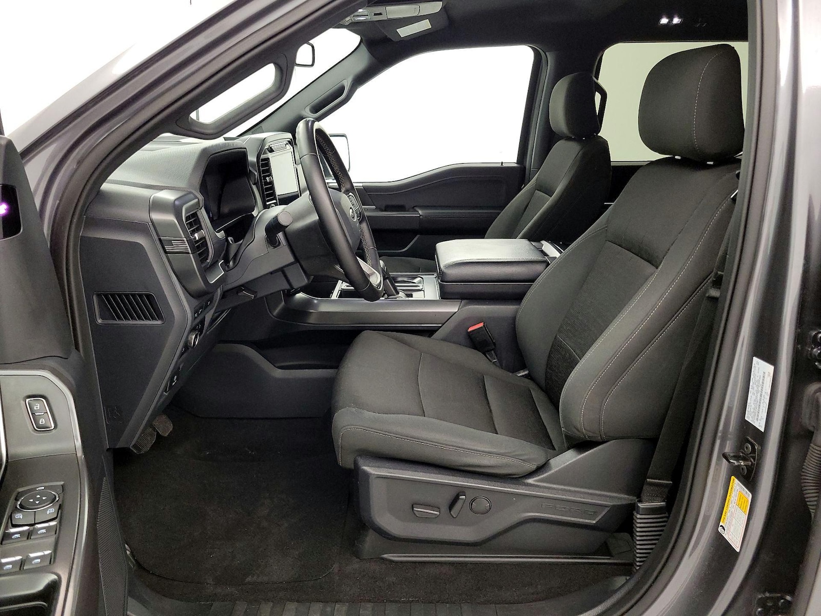 2024 Ford F-150 XLT - Photo 12