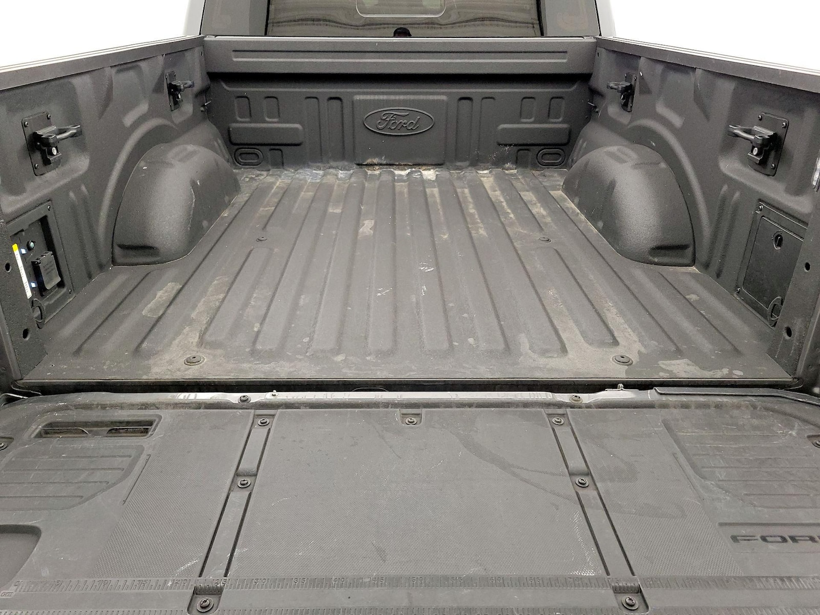 2024 Ford F-150 XLT - Photo 22