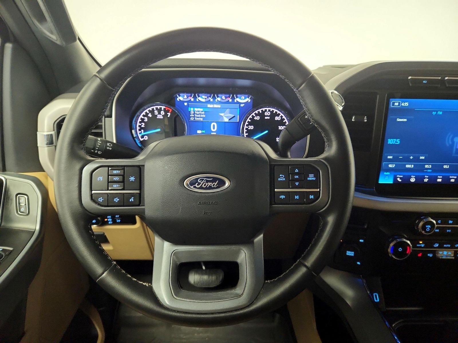 2023 Ford F-150 XLT - Photo 11