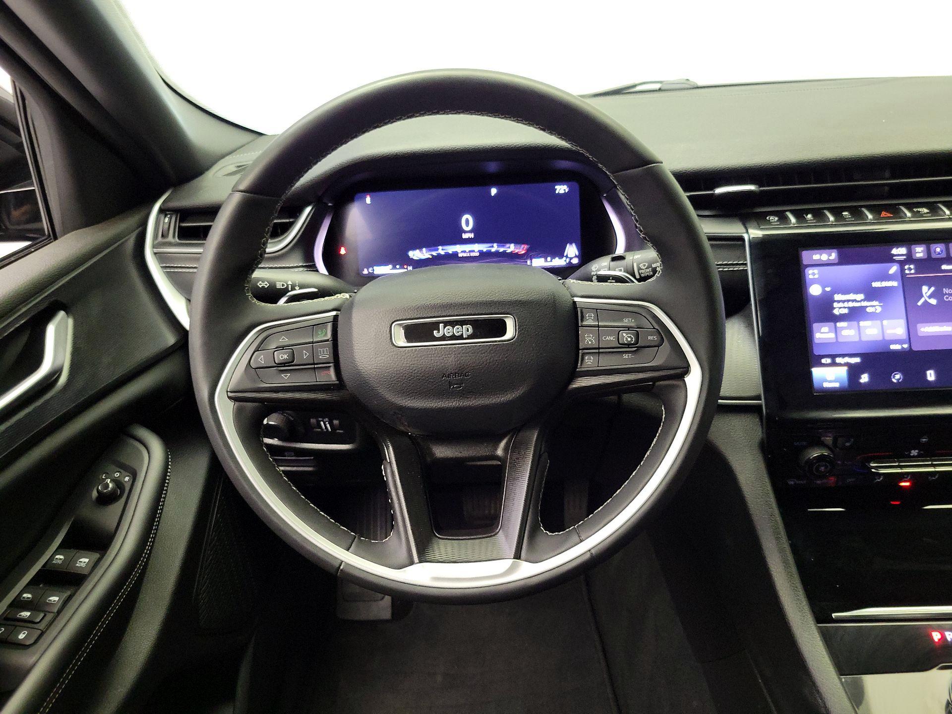 Thumbnail: 2024 Jeep Grand Cherokee L - 10