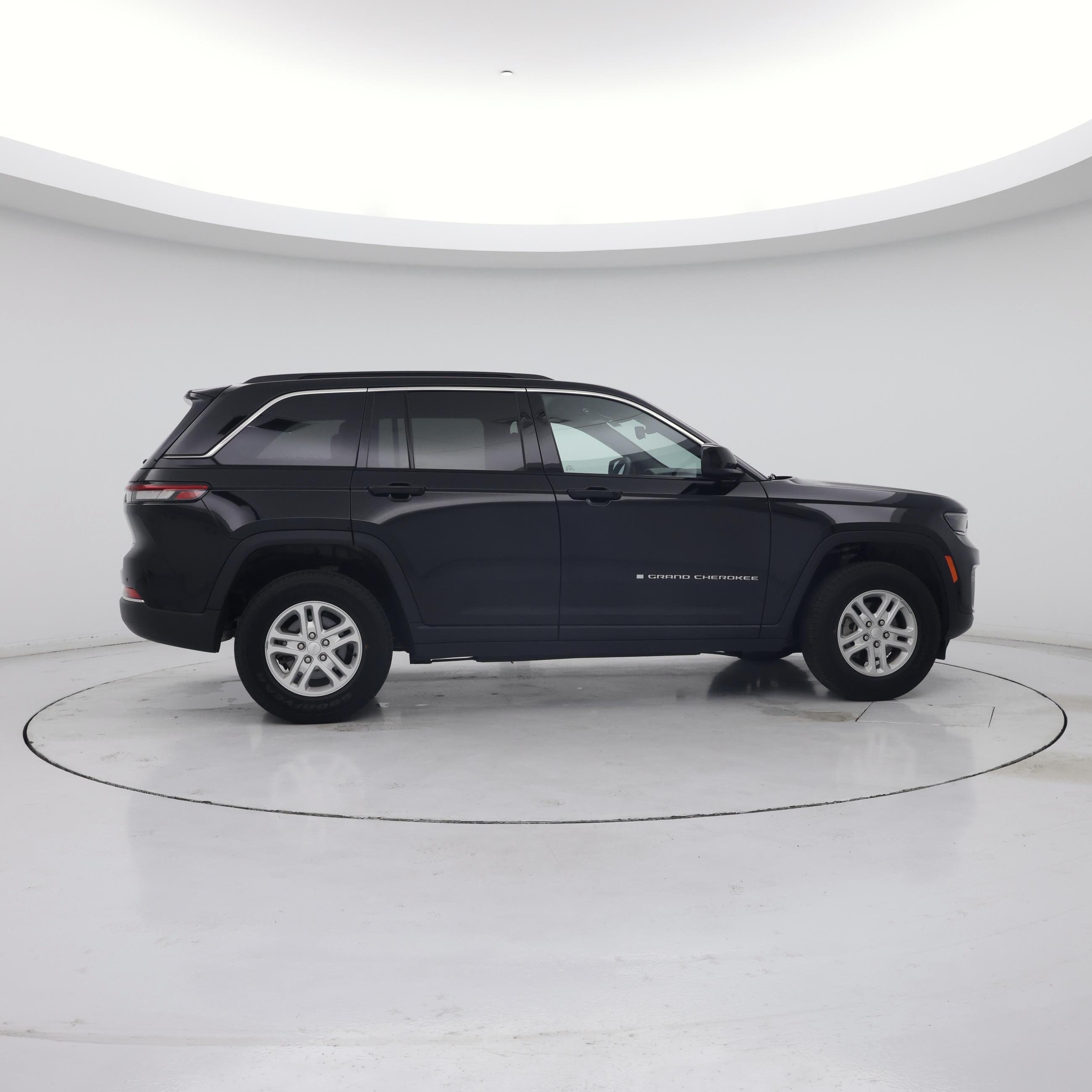 Thumbnail: 2024 Jeep Grand Cherokee - 7