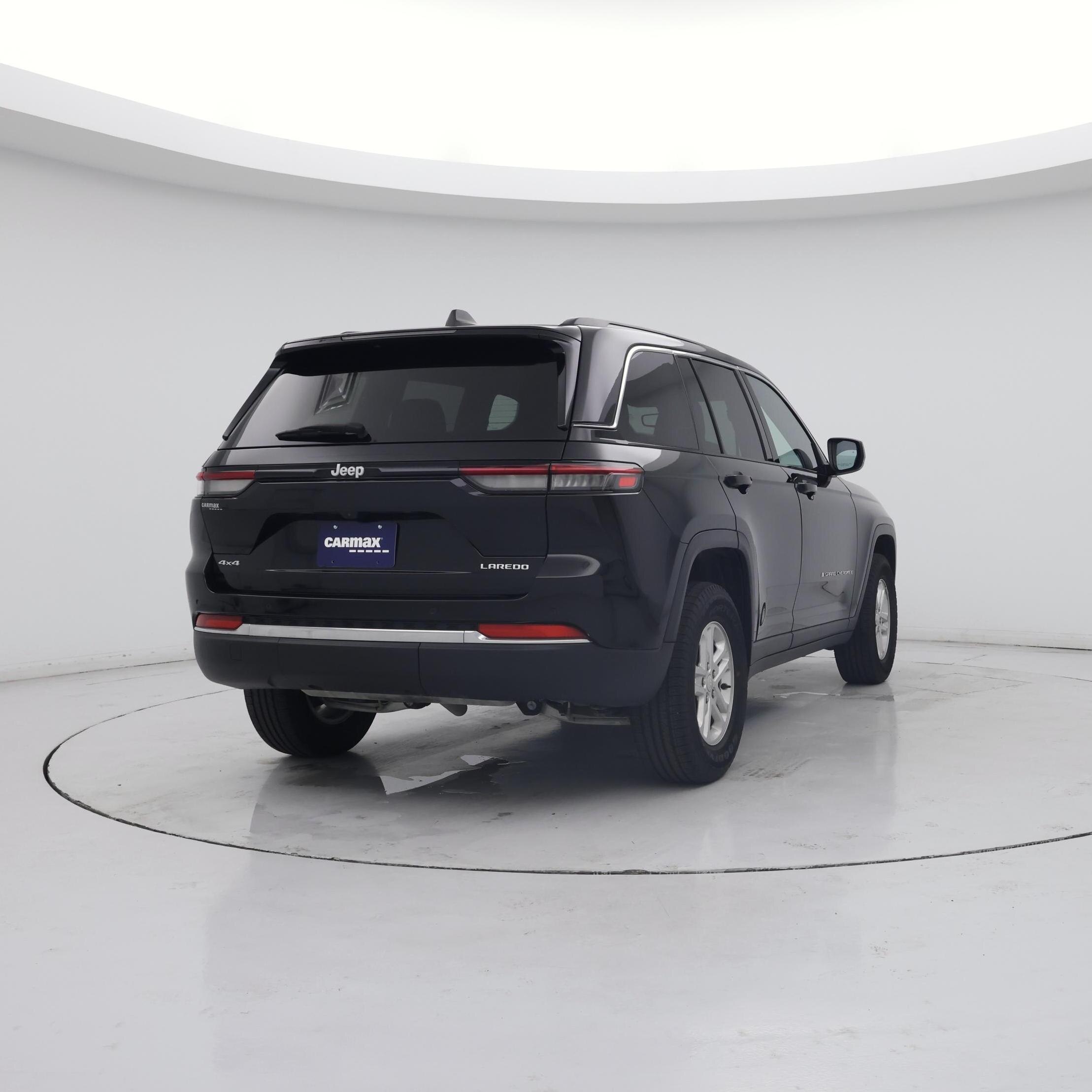 Thumbnail: 2024 Jeep Grand Cherokee - 8