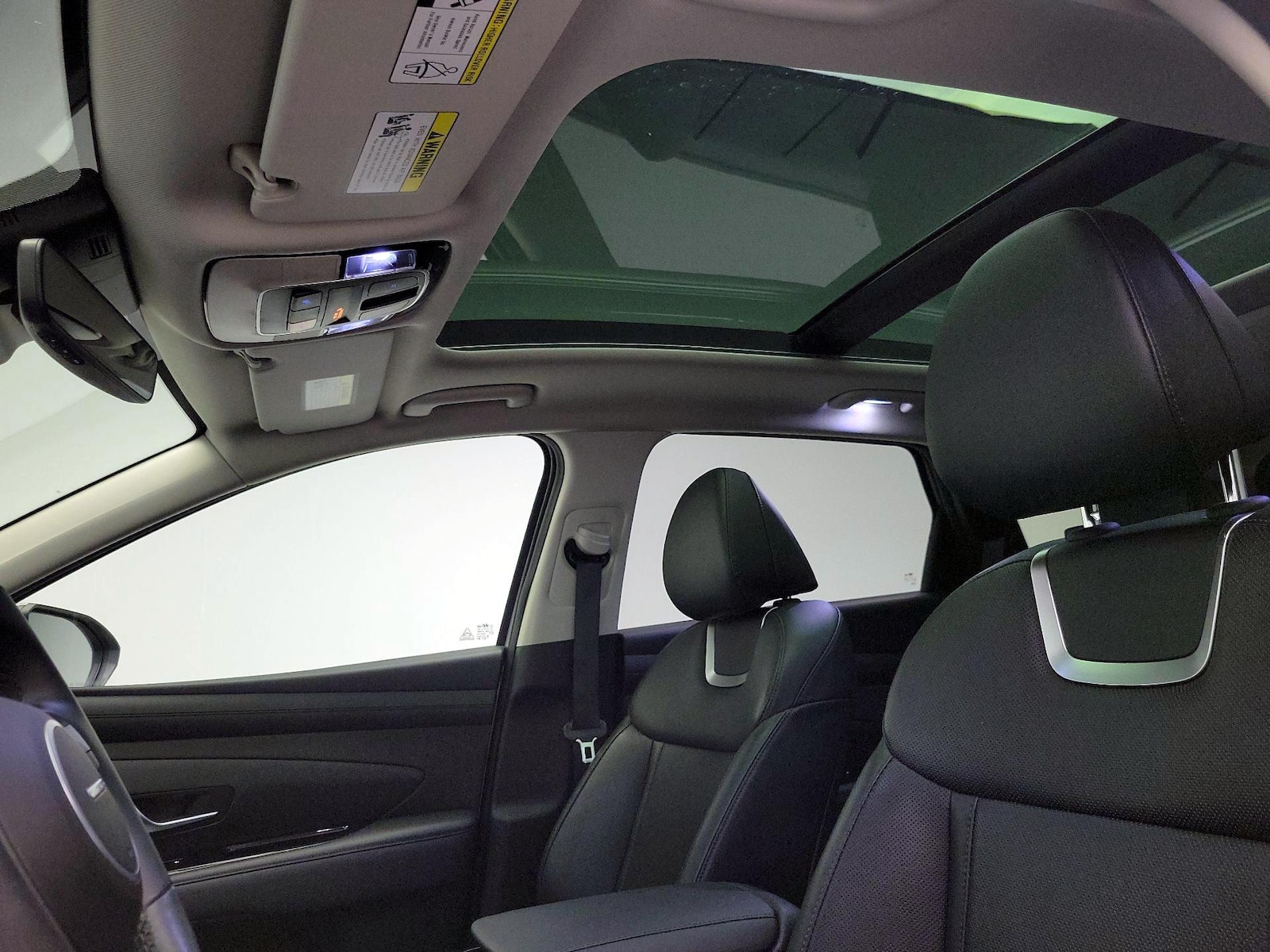 2025 Hyundai Tucson Limited - Photo 21