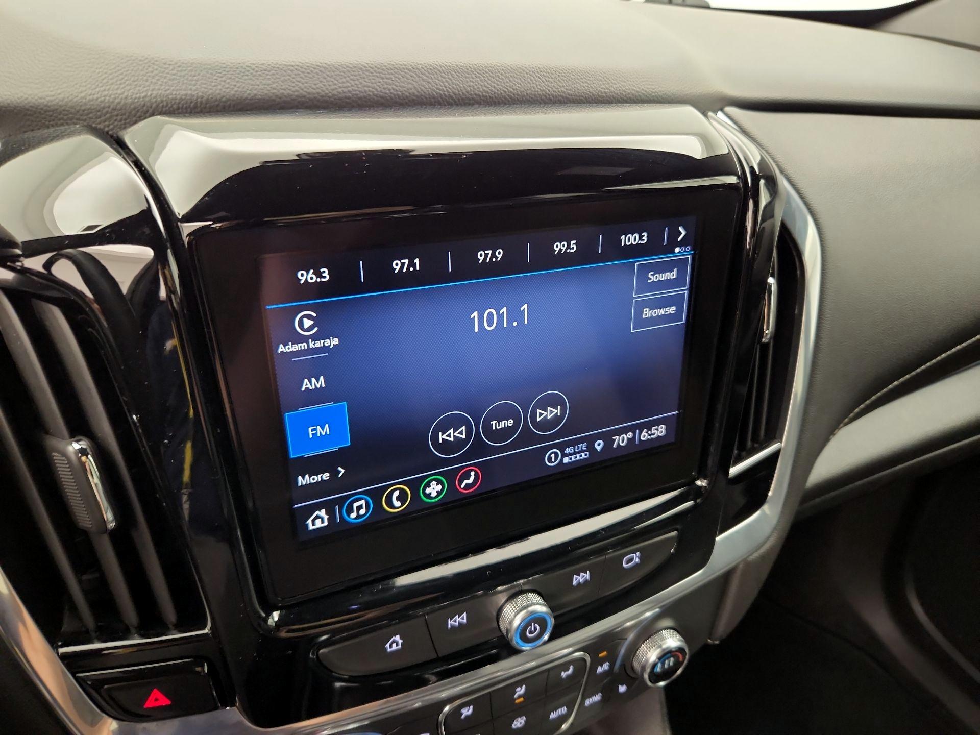 Thumbnail: 2022 Chevrolet Traverse - 15