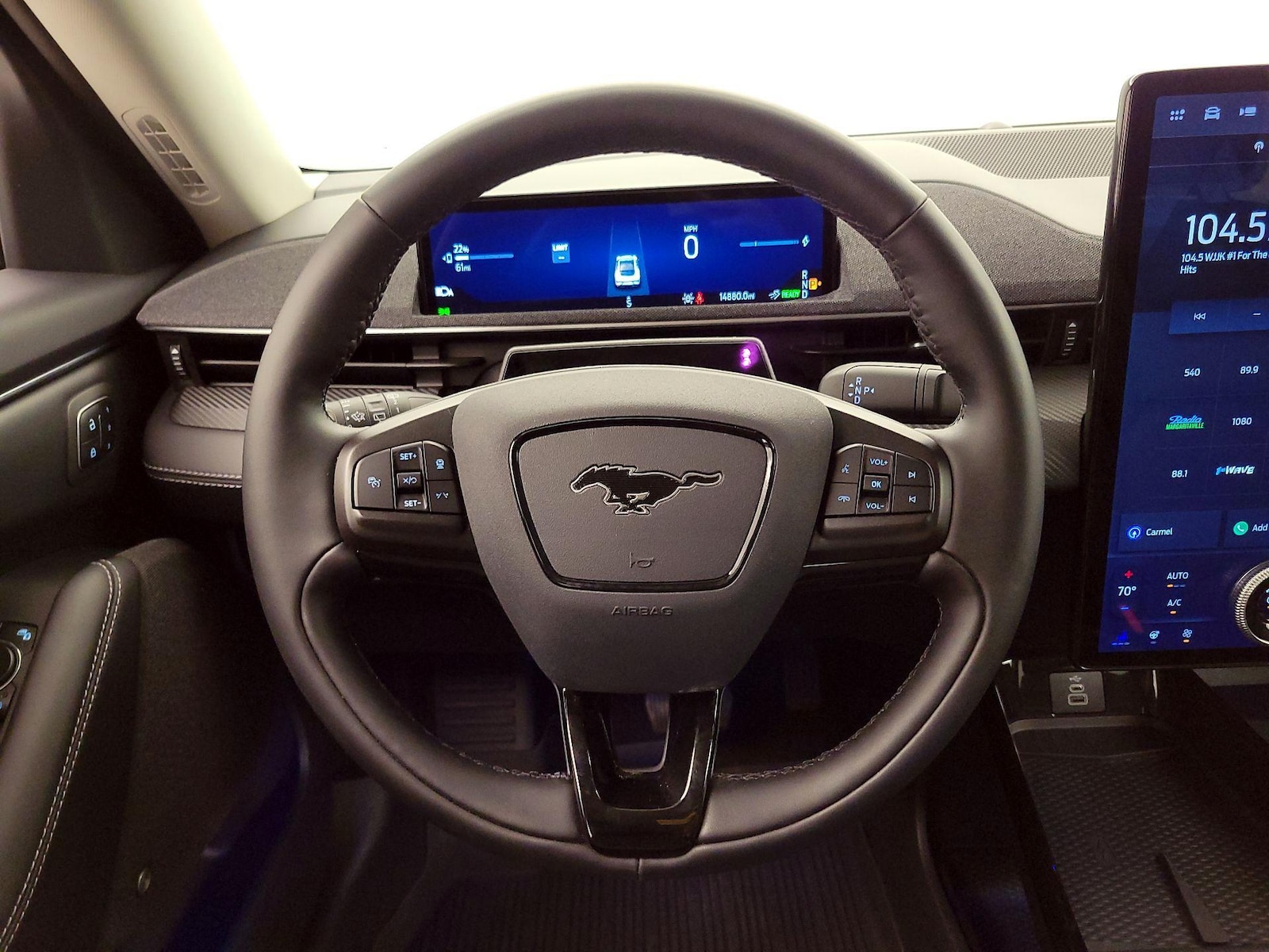 2025 Ford Mustang Mach-E Premium AWD - Photo 11