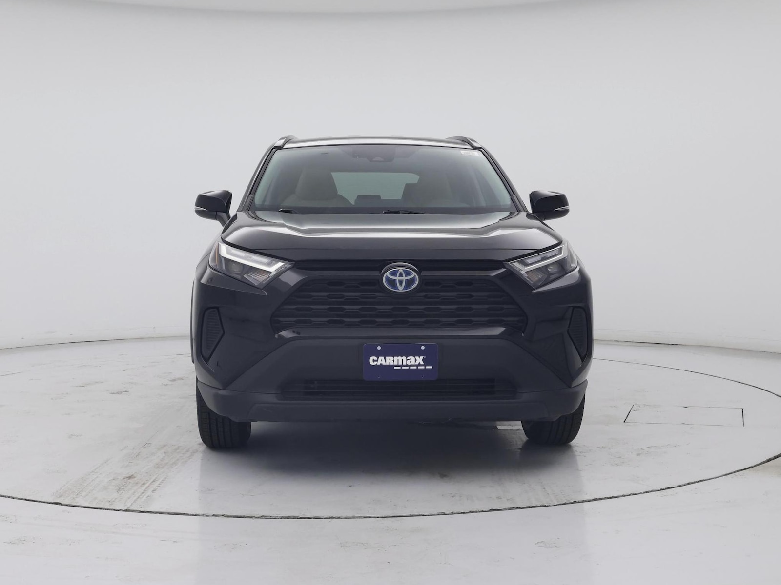 2024 Toyota RAV4 XLE - Photo 6