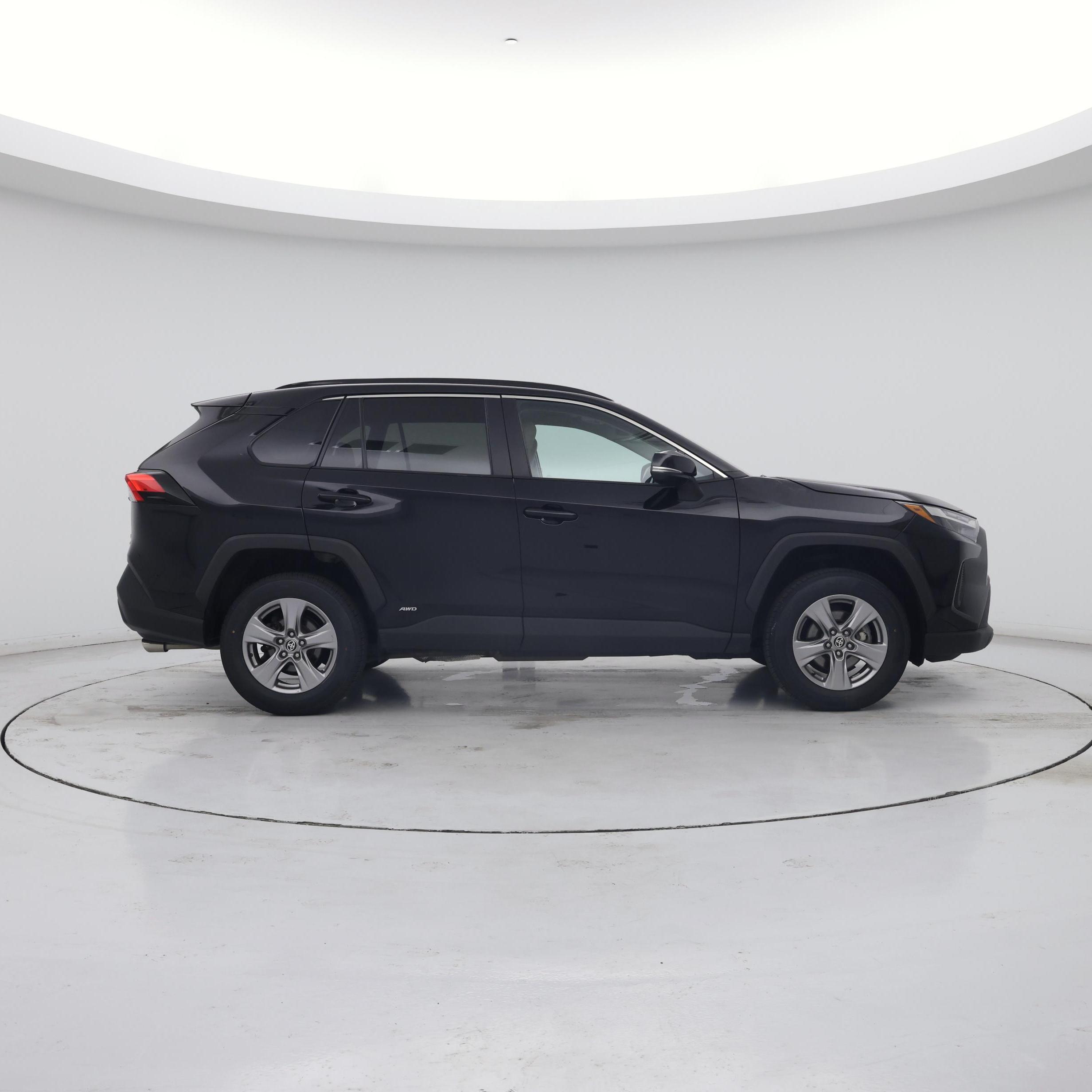 Thumbnail: 2024 Toyota RAV4 - 7