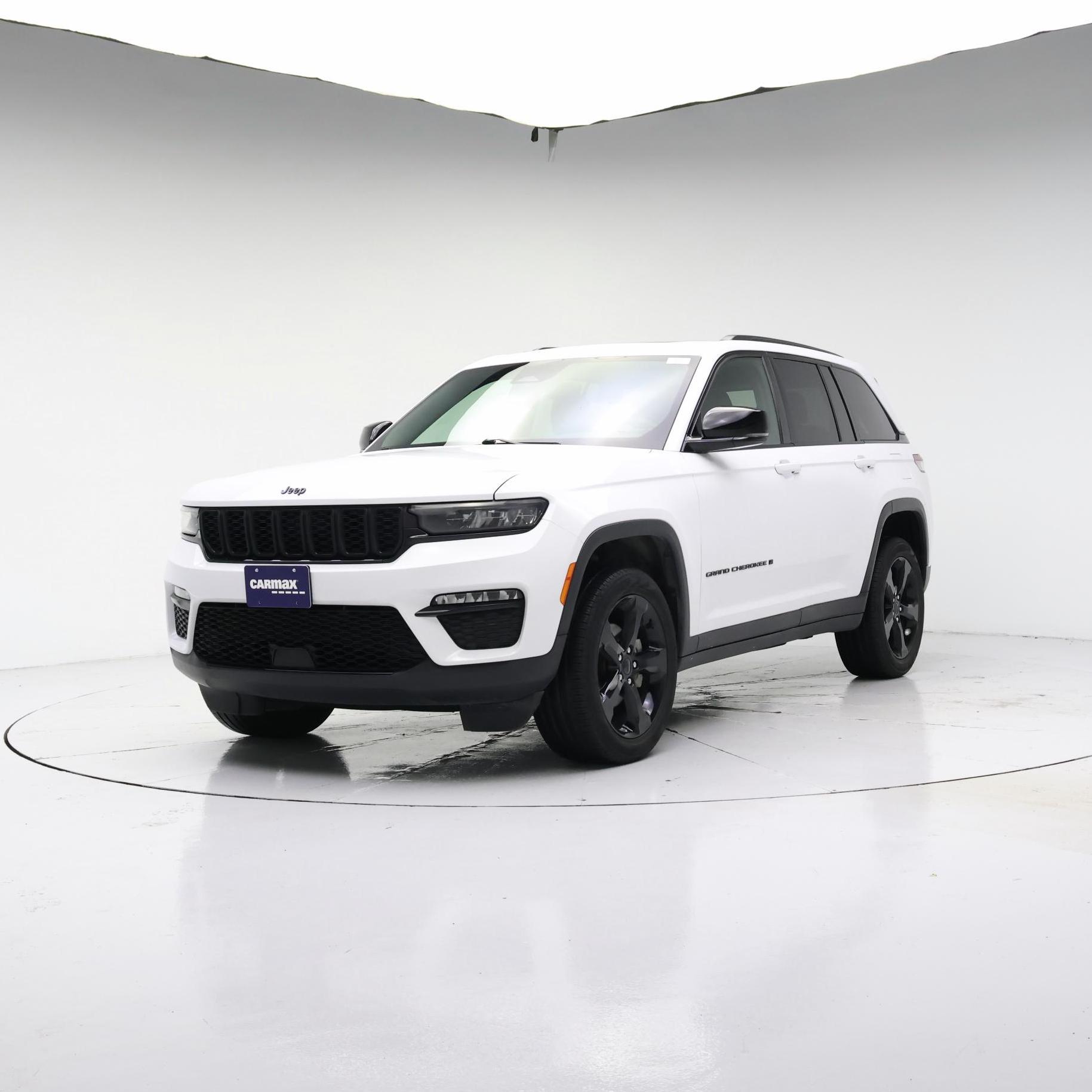 Thumbnail: 2024 Jeep Grand Cherokee - 4