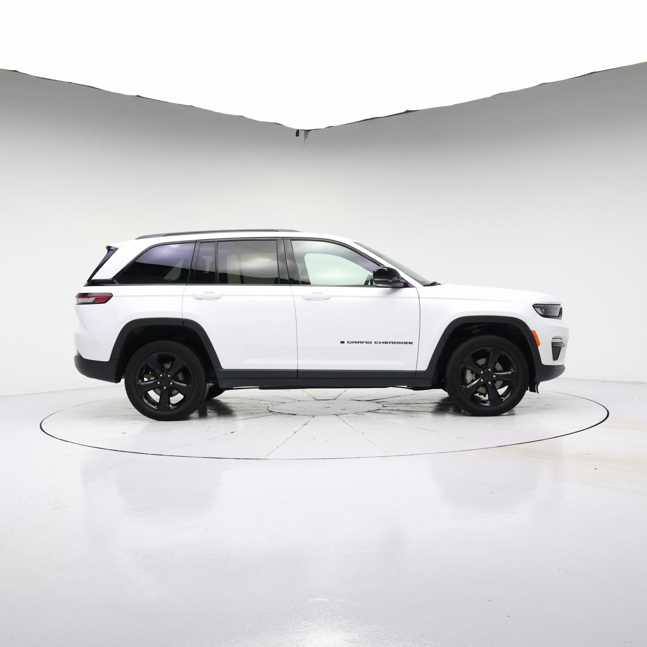 Thumbnail: 2024 Jeep Grand Cherokee - 7