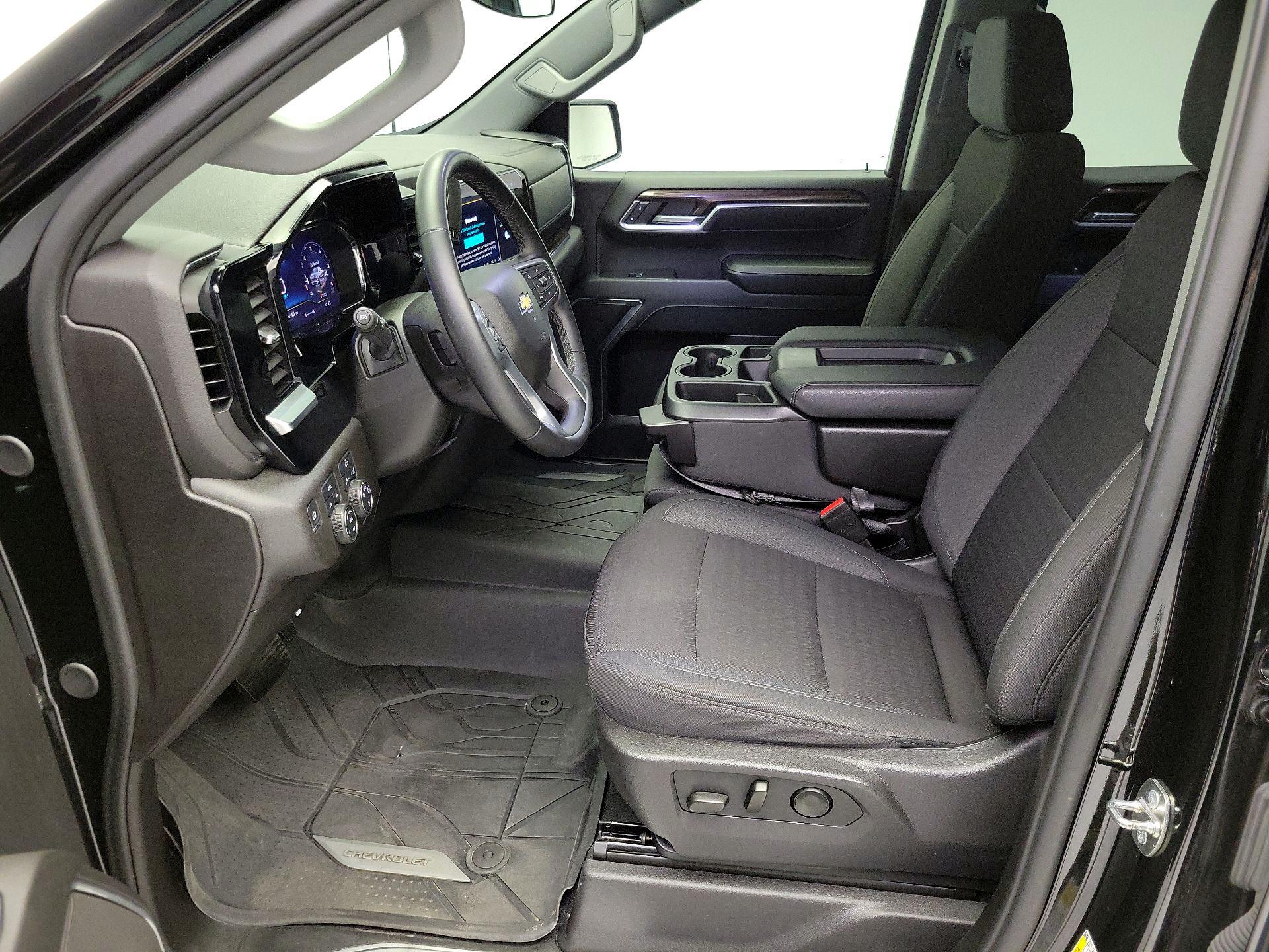 Thumbnail: 2024 Chevrolet Silverado 1500 - 11