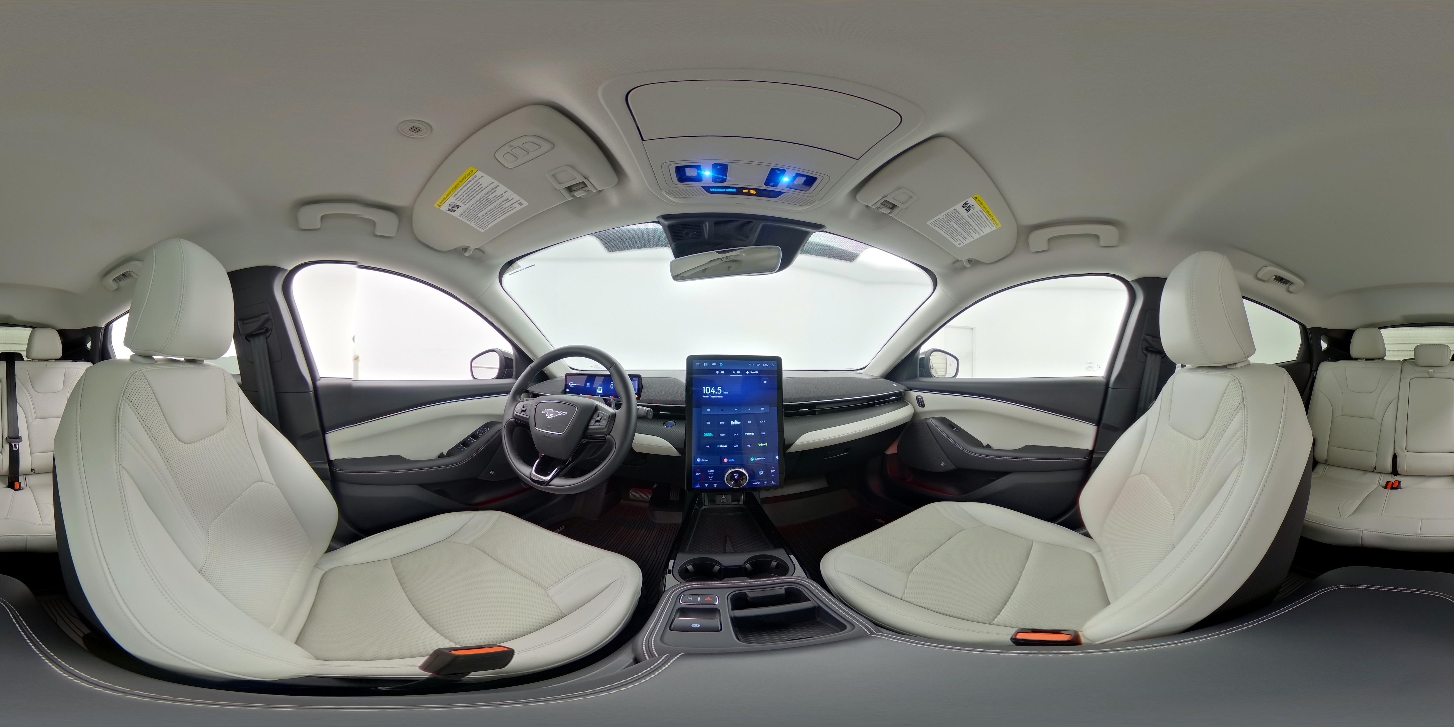 2025 Ford Mustang Mach-E Premium AWD - Photo 25