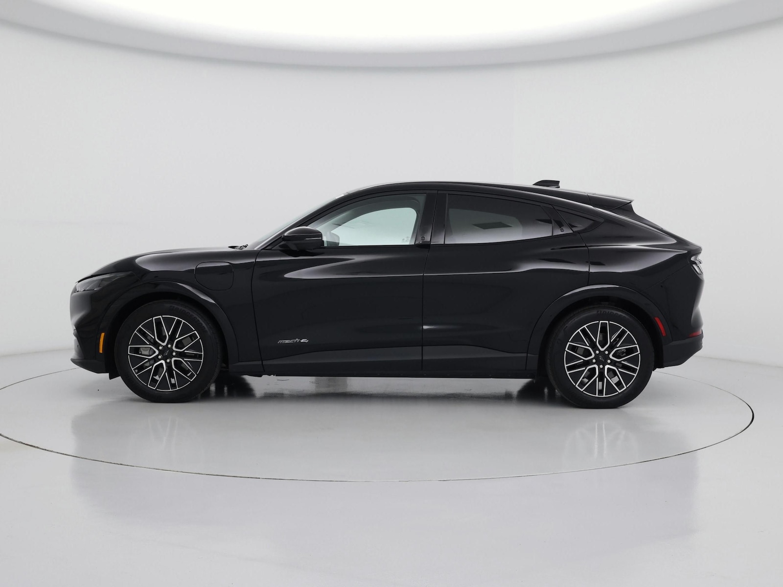 2025 Ford Mustang Mach-E Premium AWD - Photo 4