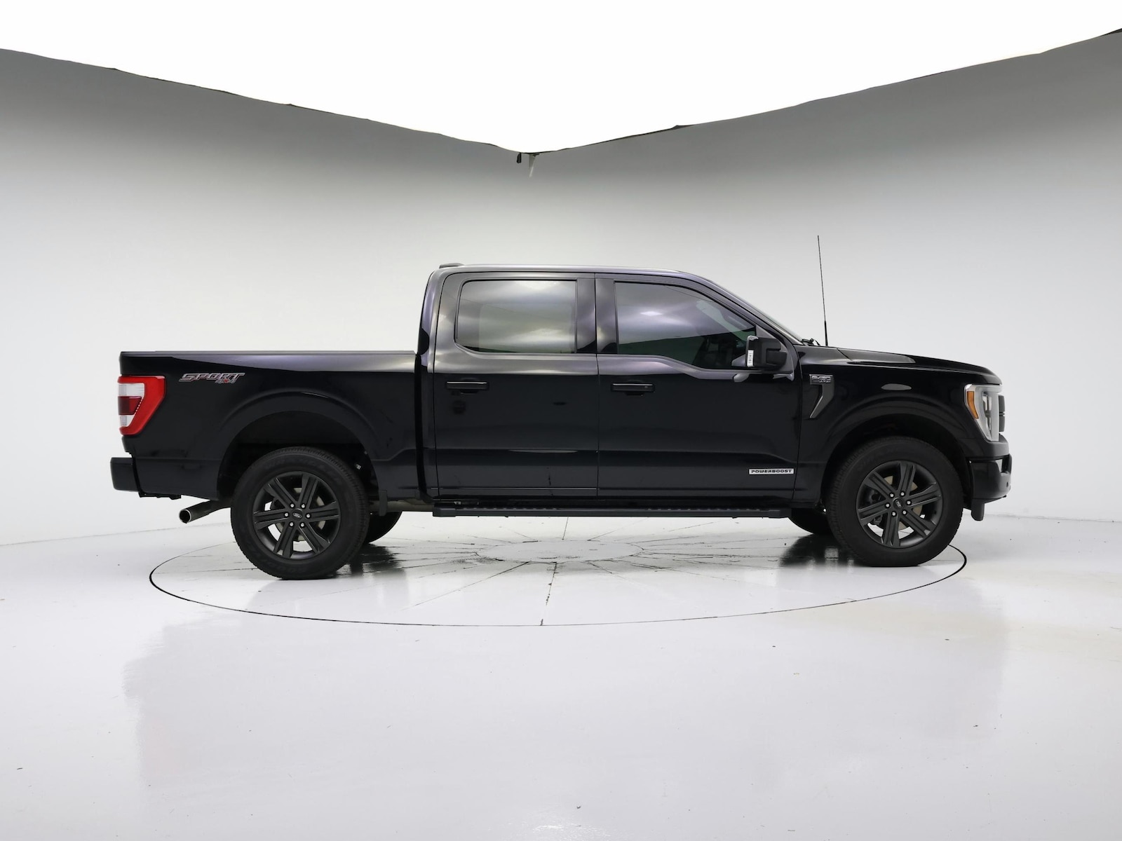 2023 Ford F-150 Lariat - Photo 8