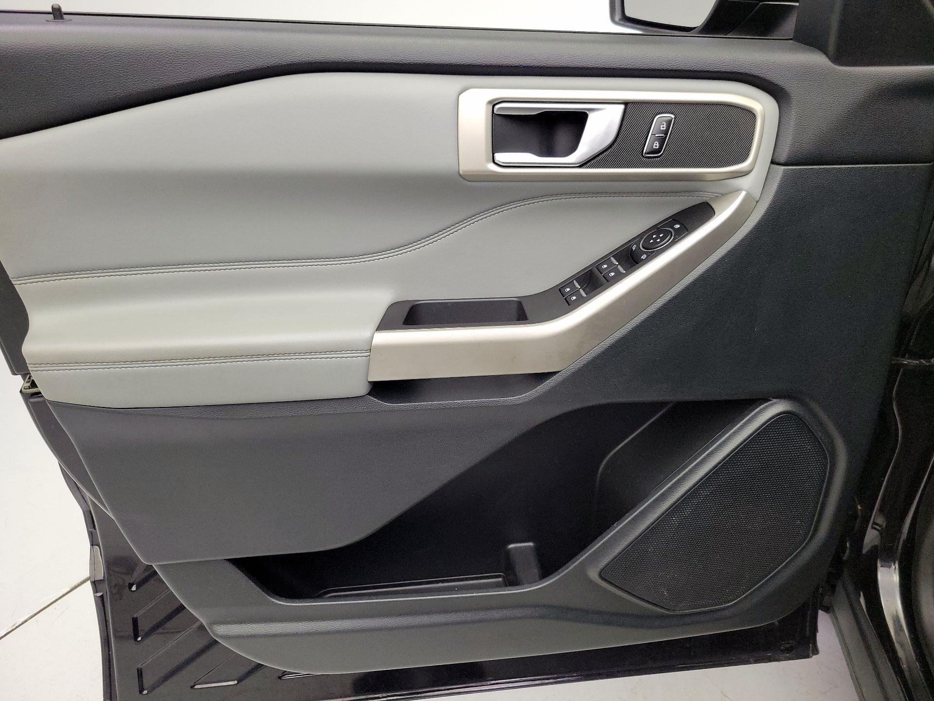 Thumbnail: 2023 Ford Explorer - 12
