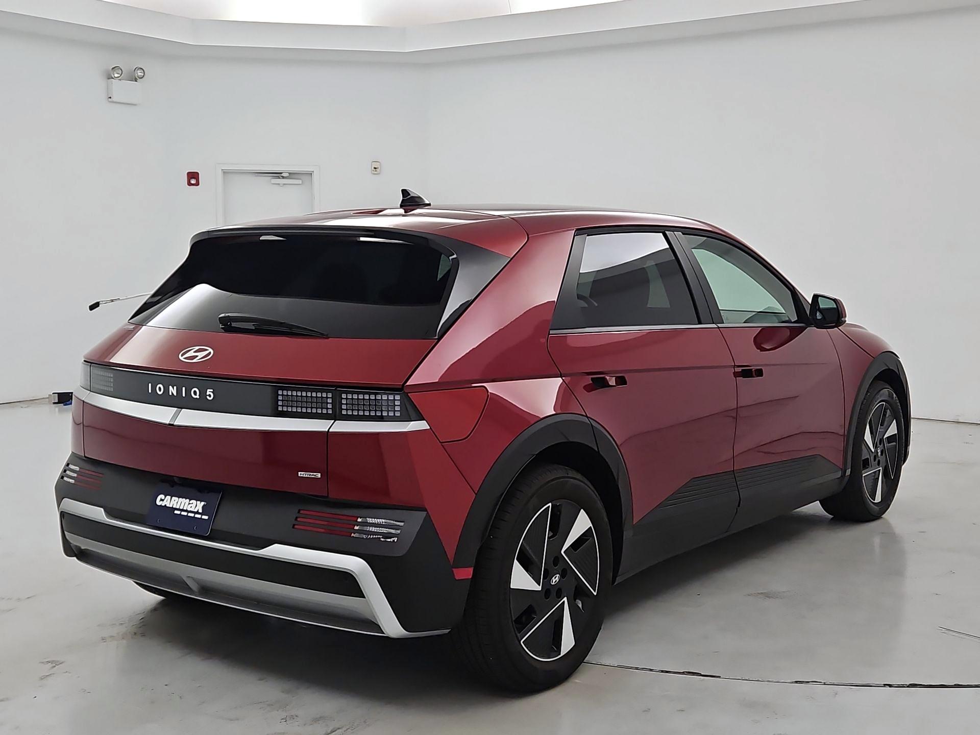 Thumbnail: 2026 Hyundai Ioniq 5 - 5
