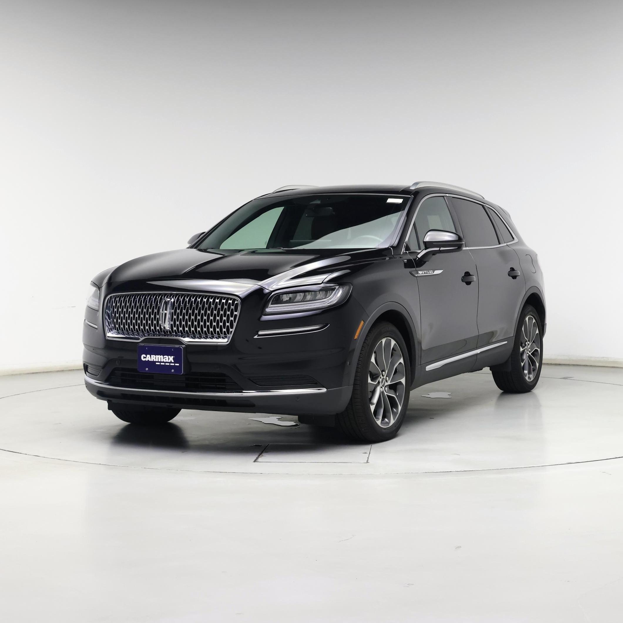 Thumbnail: 2023 Lincoln Nautilus - 4