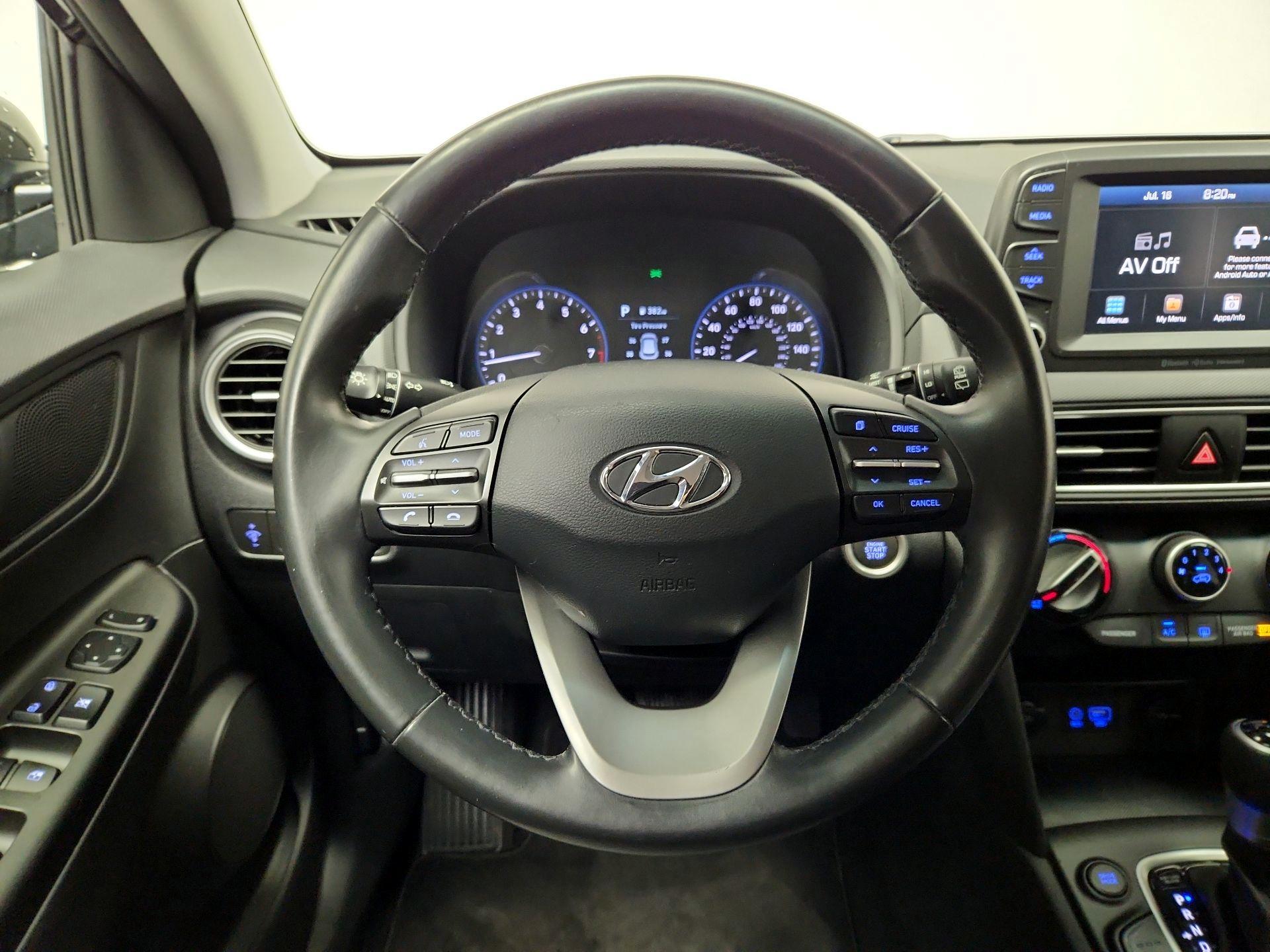 Thumbnail: 2020 Hyundai Kona - 10