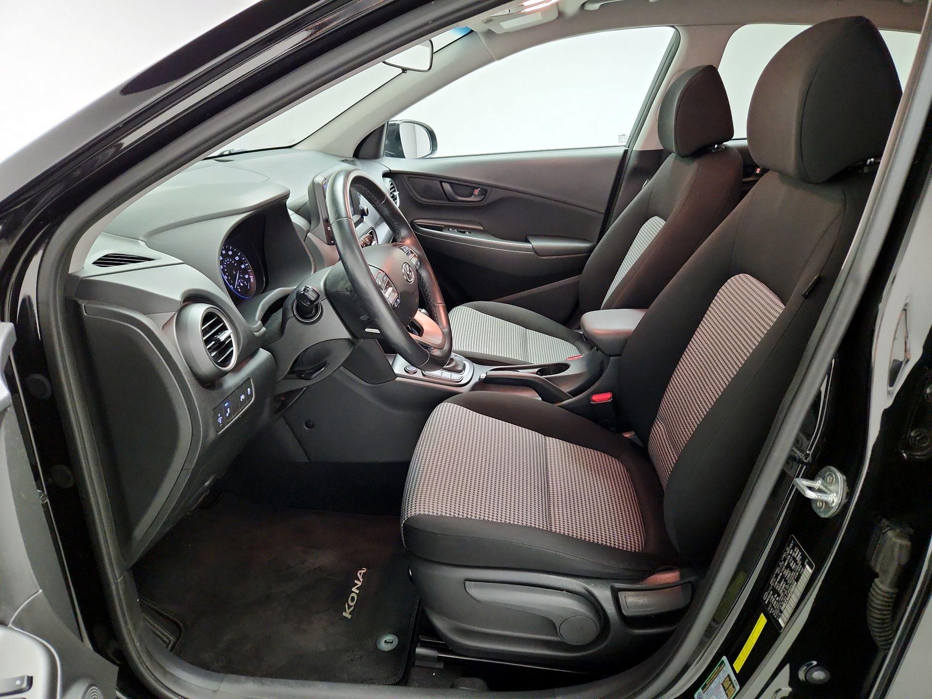 Thumbnail: 2020 Hyundai Kona - 11