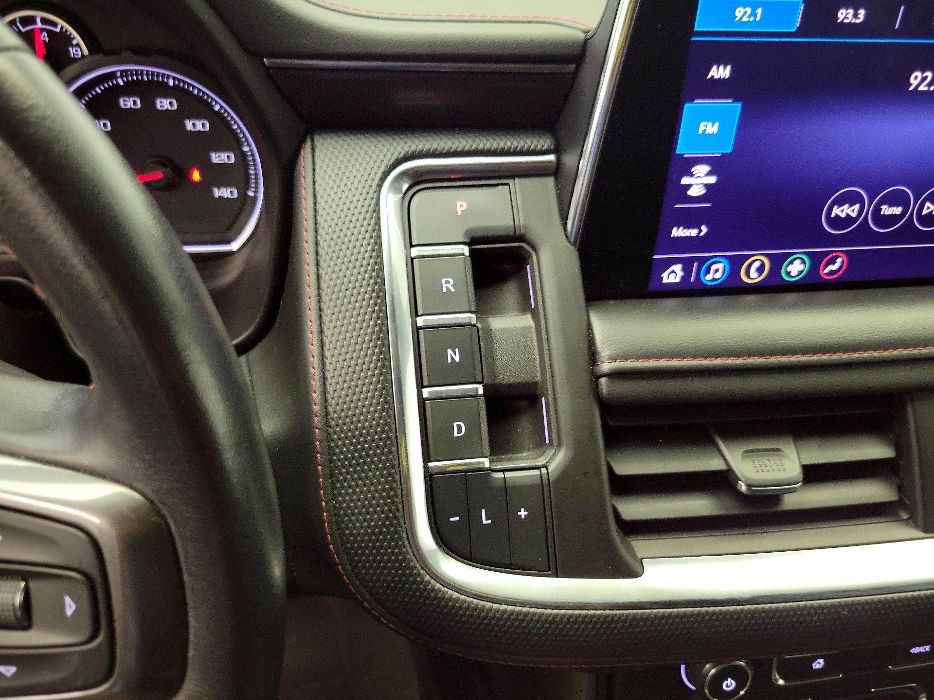 Thumbnail: 2021 Chevrolet Tahoe - 17