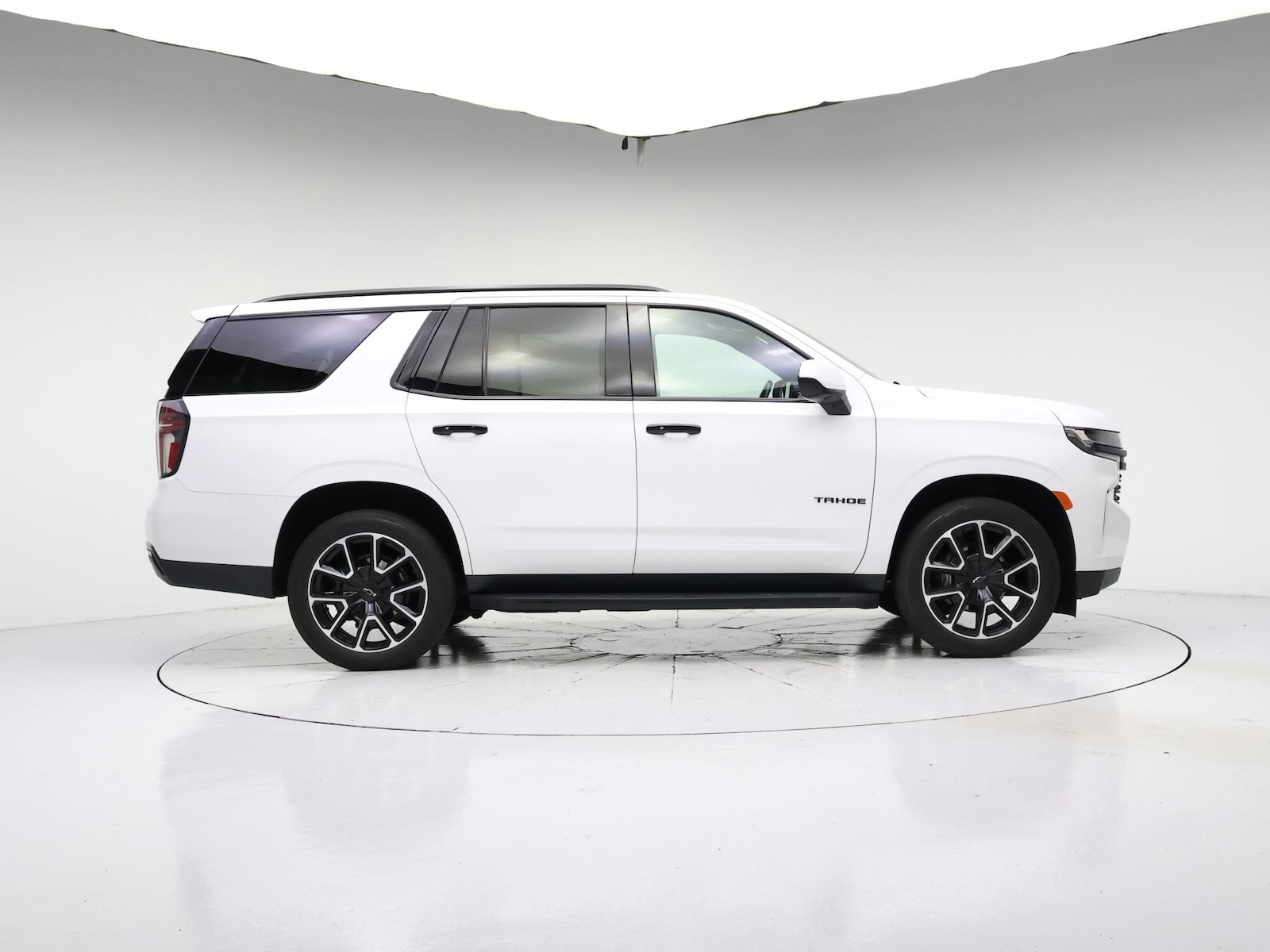 2021 Chevrolet Tahoe RST - Photo 8