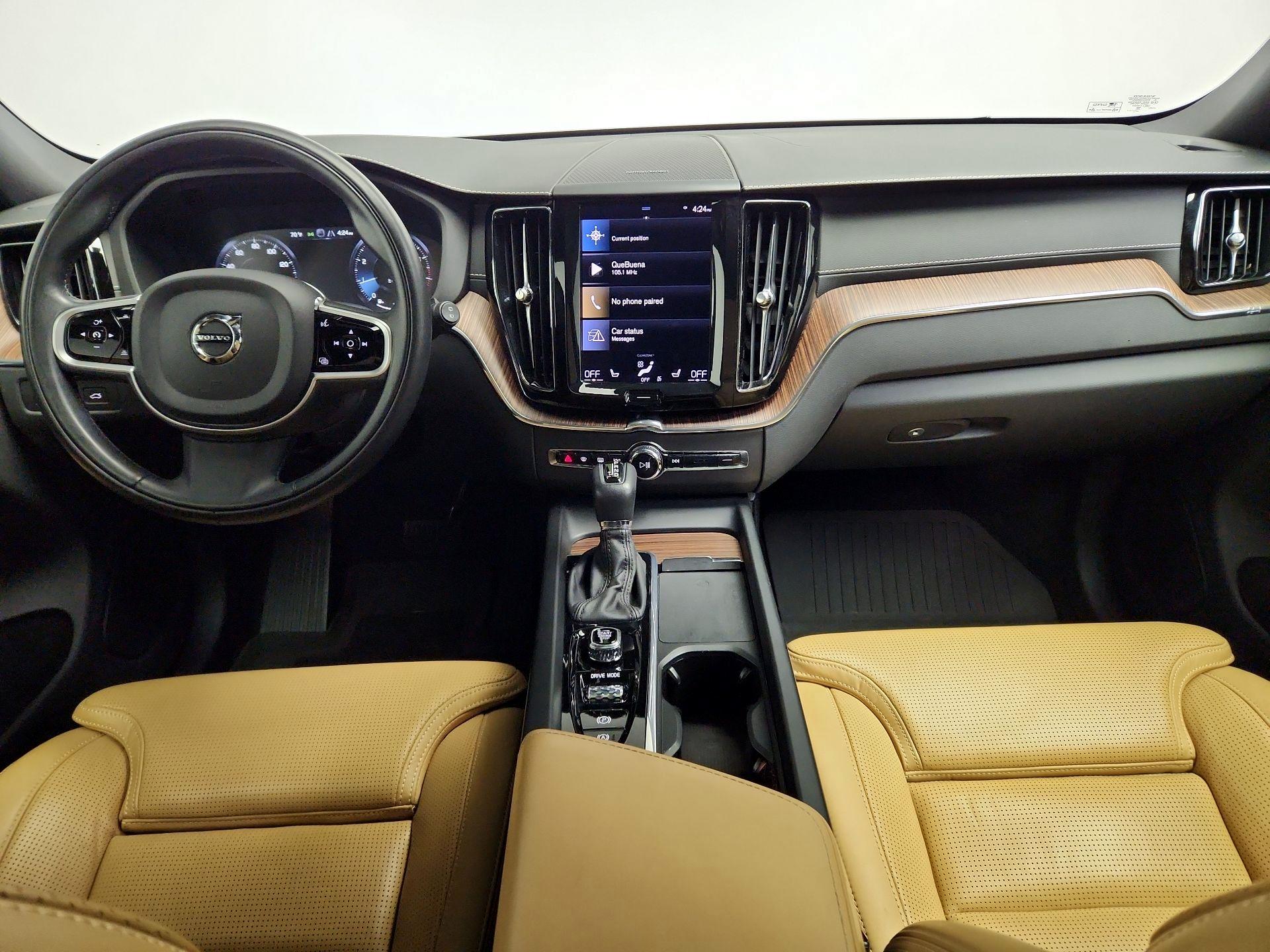 Thumbnail: 2021 Volvo XC60 - 9