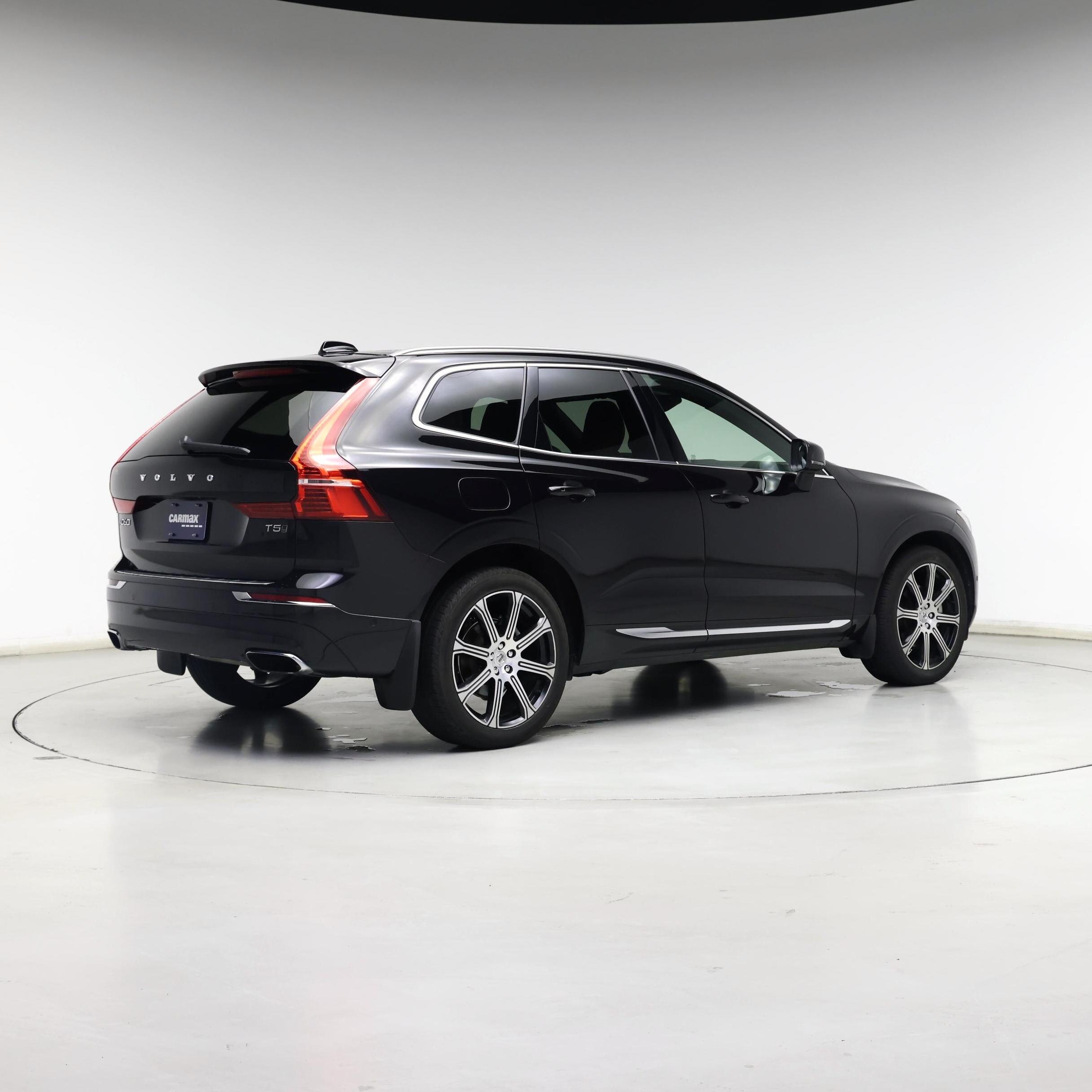 Thumbnail: 2021 Volvo XC60 - 8
