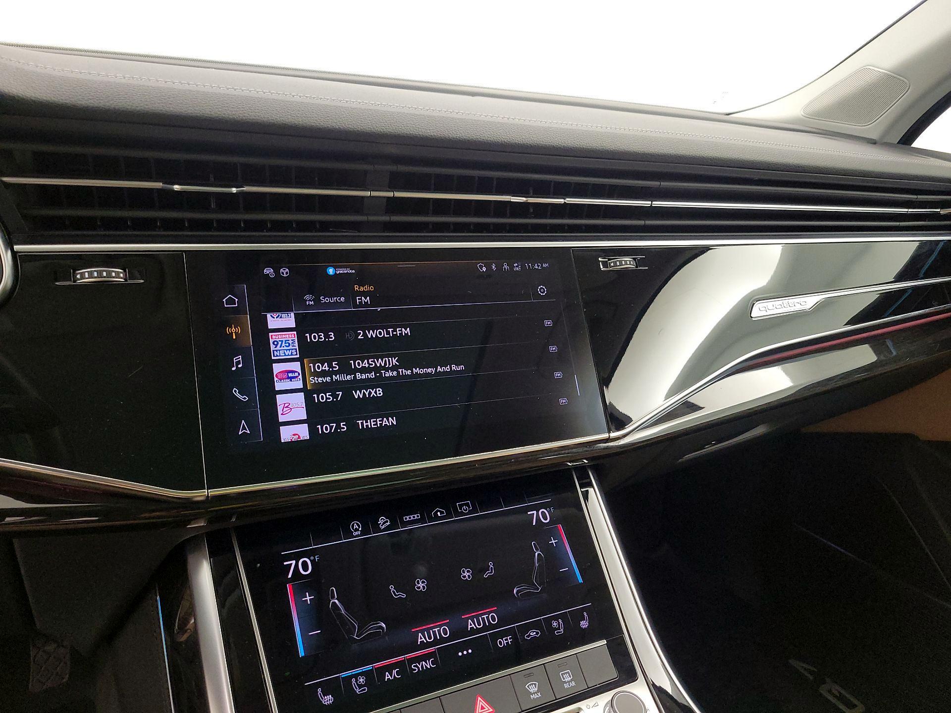 Thumbnail: 2023 Audi Q7 - 15
