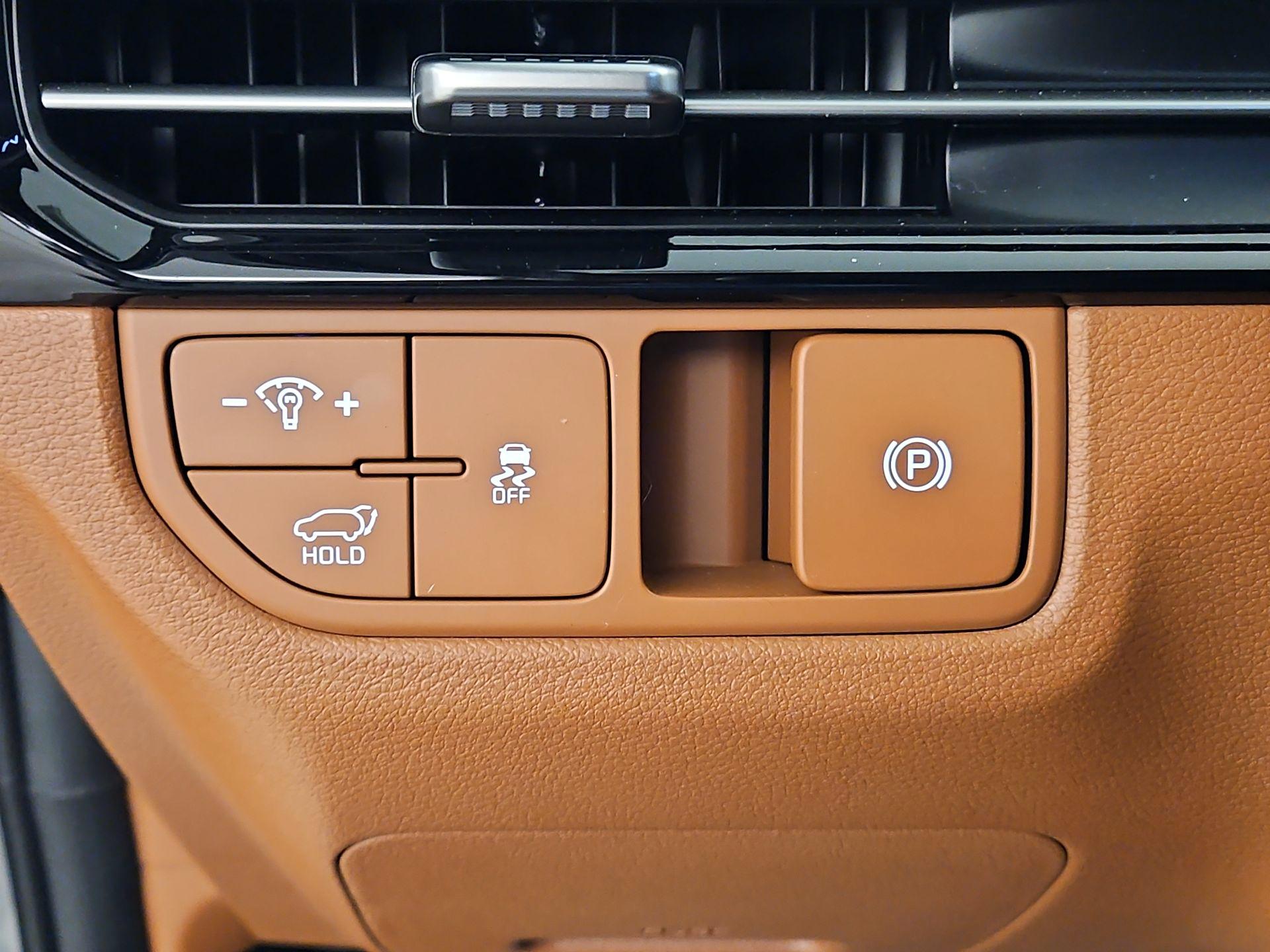 Thumbnail: 2026 Kia Sportage - 11