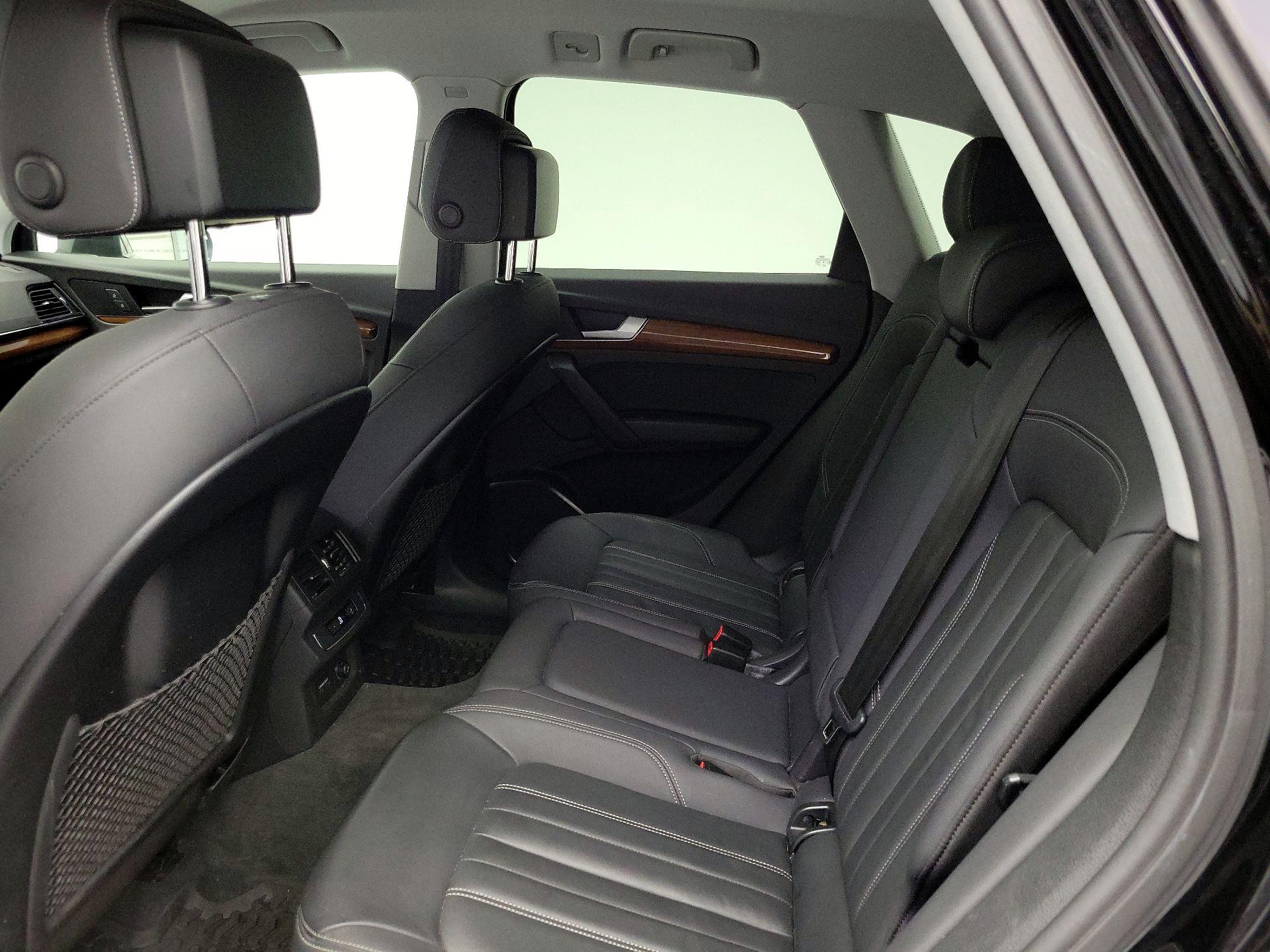 Thumbnail: 2021 Audi Q5 - 19
