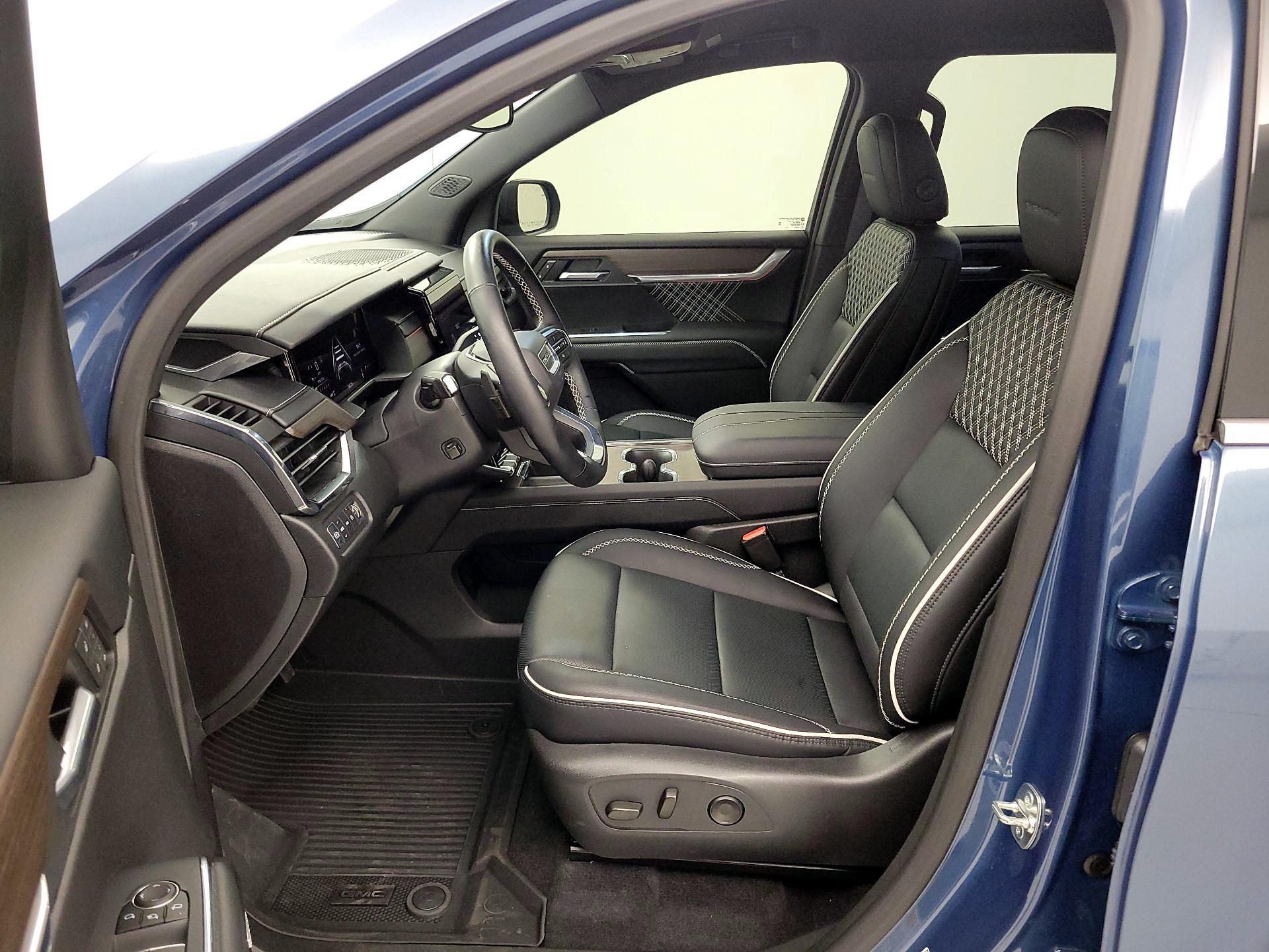 Thumbnail: 2025 GMC Acadia - 11