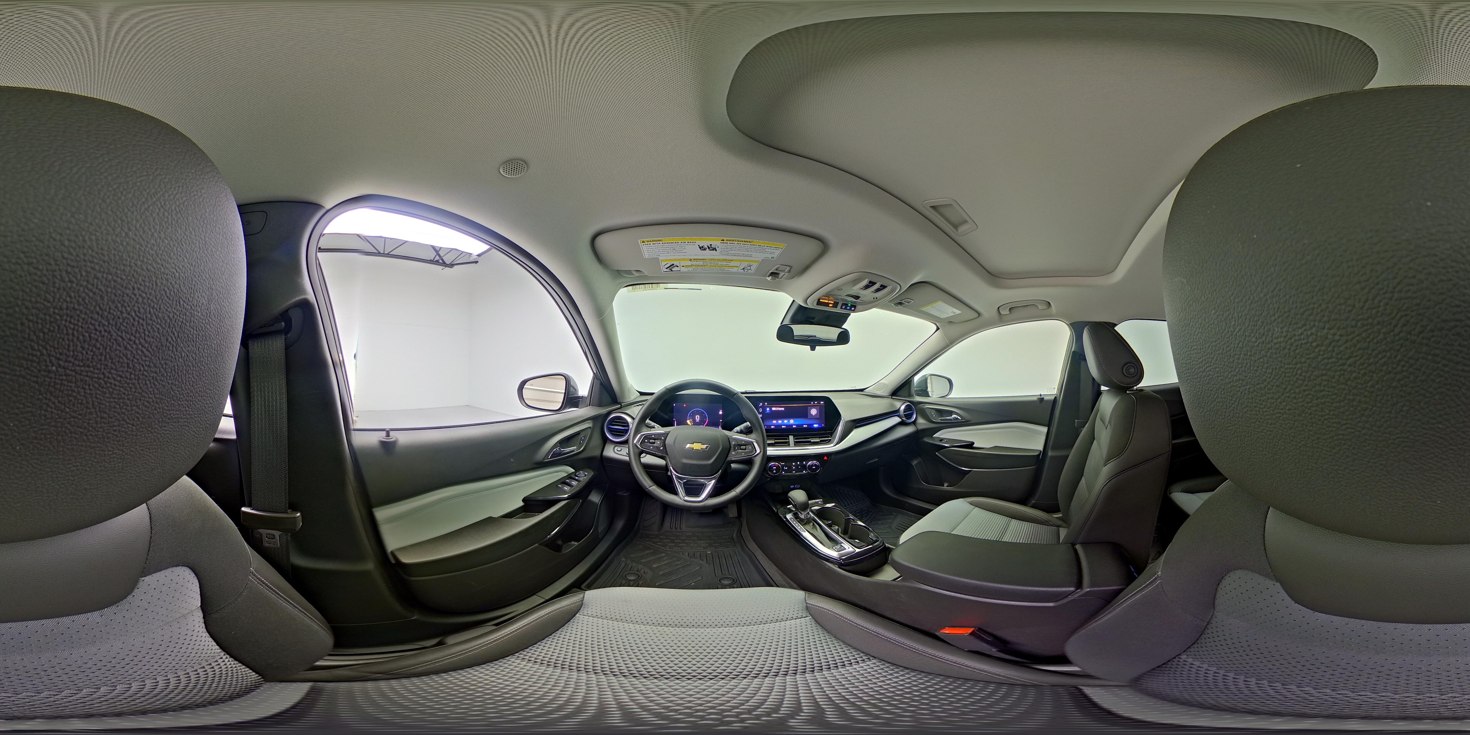 2025 Chevrolet Trax LT - Photo 27