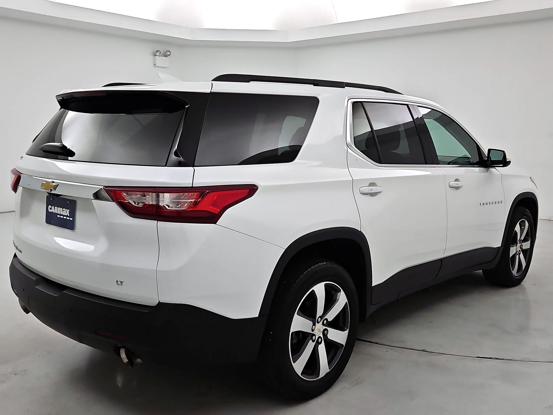 Thumbnail: 2020 Chevrolet Traverse - 5