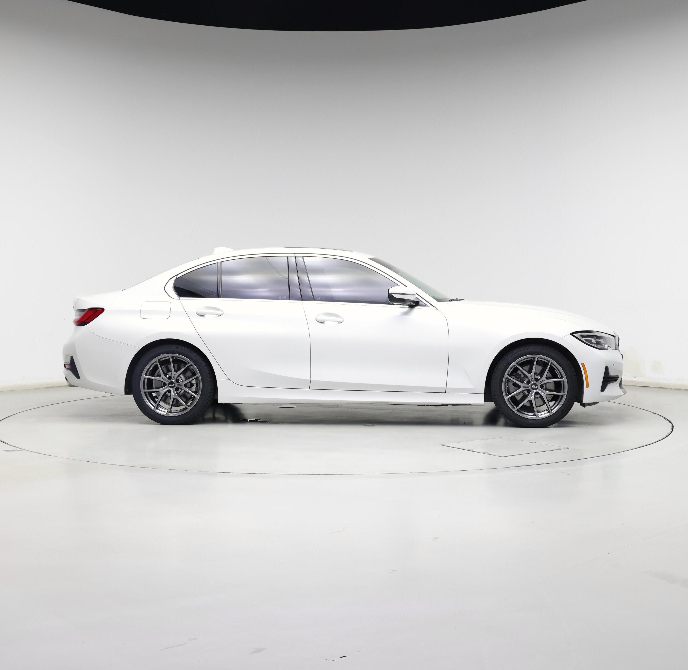 Thumbnail: 2020 BMW 3 Series - 7